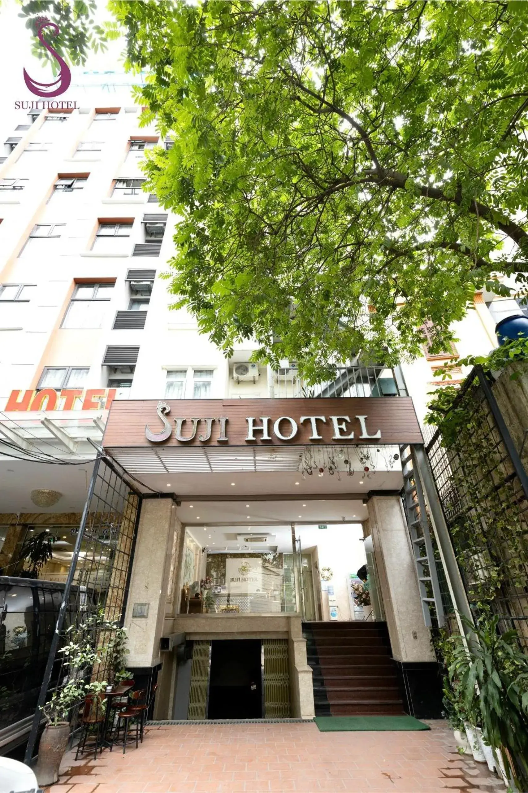 Property building in Suji My Dinh Hotel Property building in Suji My Dinh Hotel