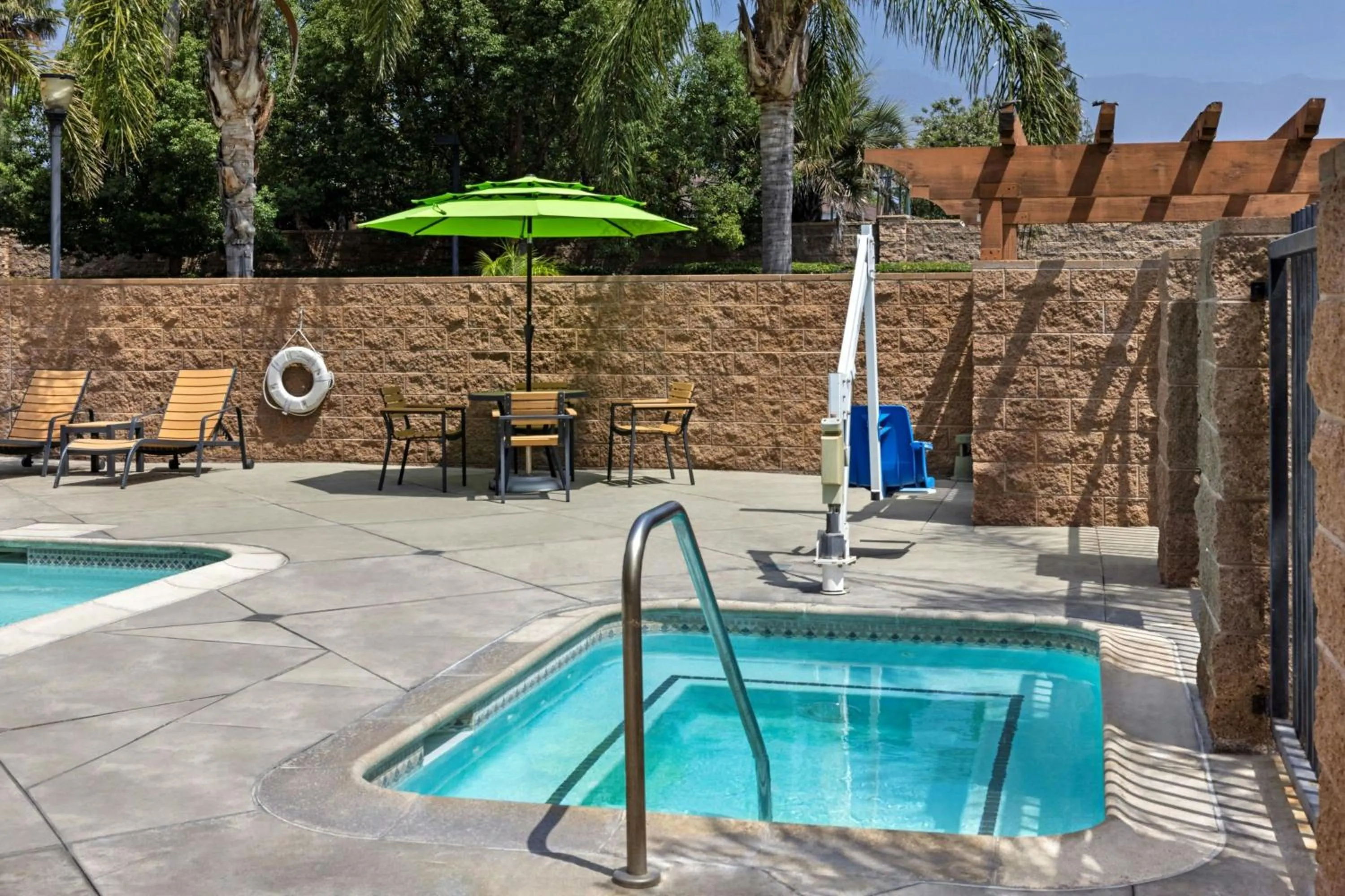 Fitness centre/facilities in Four Points by Sheraton, Ontario-Rancho Cucamonga