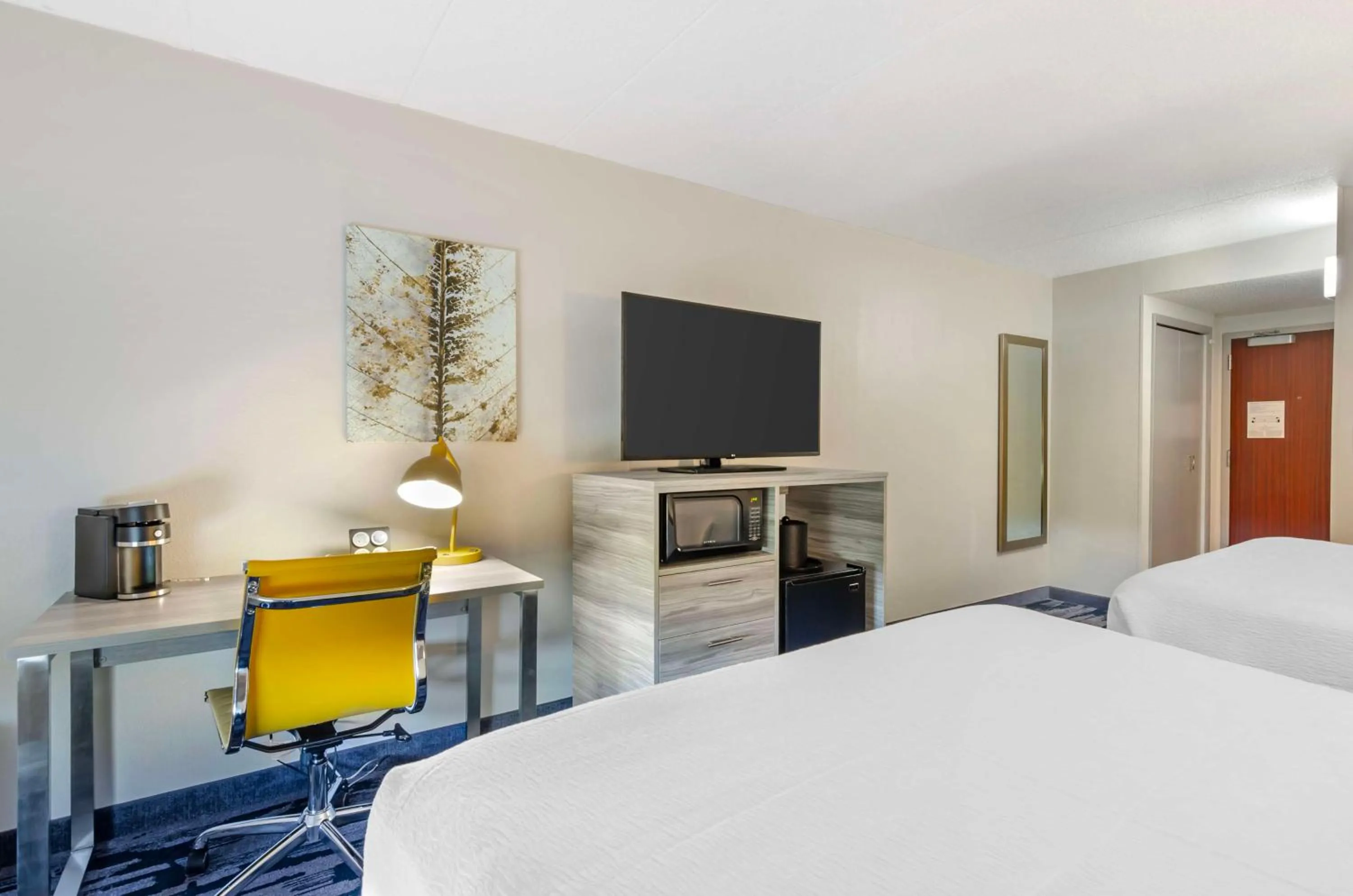 Bedroom, Bed in Best Western Plus Beckley Inn