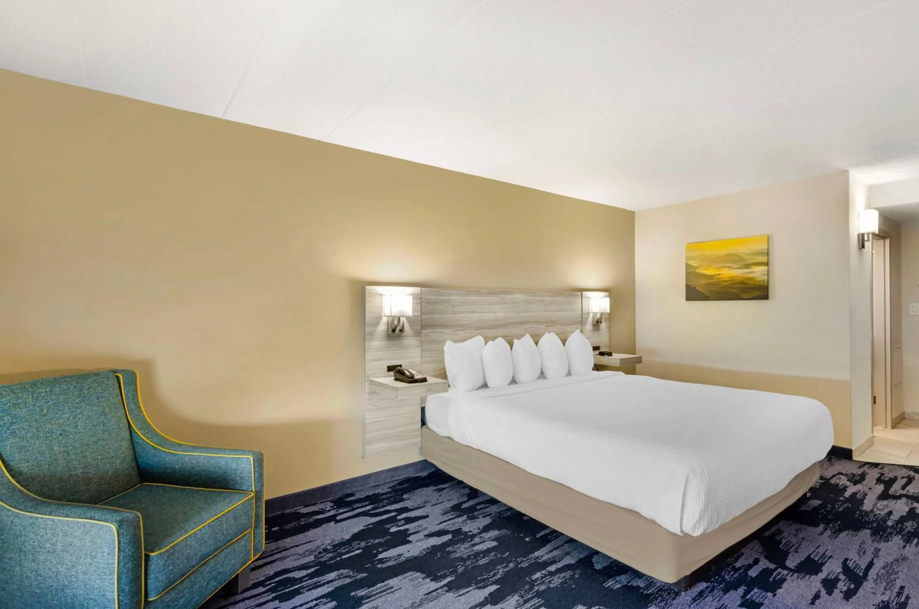 Bedroom, Bed in Best Western Plus Beckley Inn