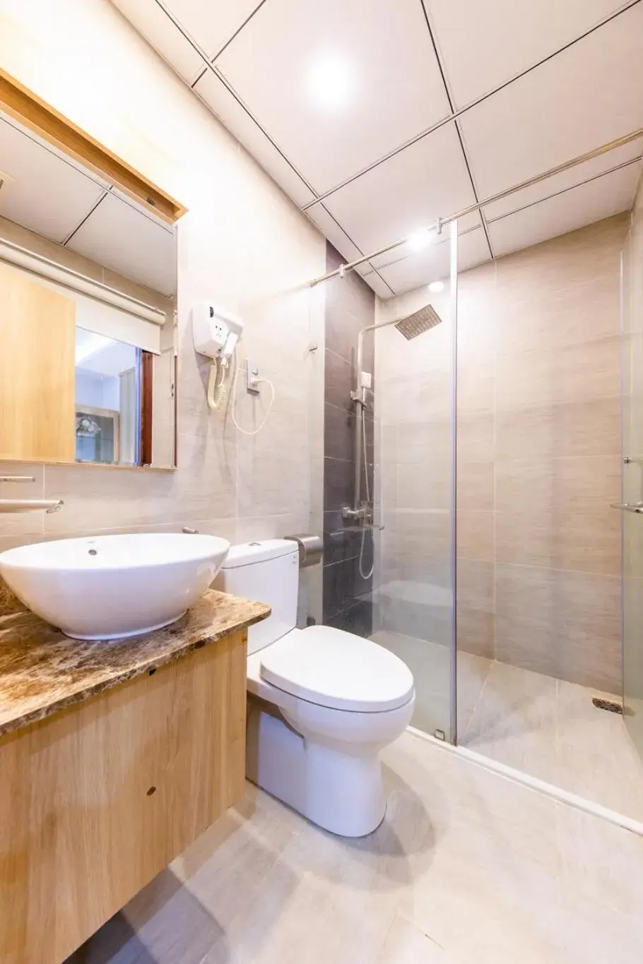 Deluxe Twin Room in Mai Thang Hotel Da Lat Deluxe Twin Room in Mai Thang Hotel Da Lat