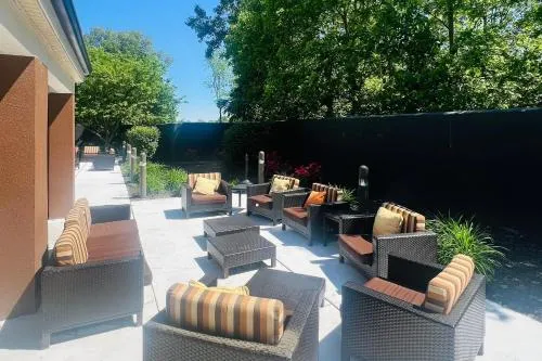 Country Inn & Suites by Radisson, Columbus-Edinburgh