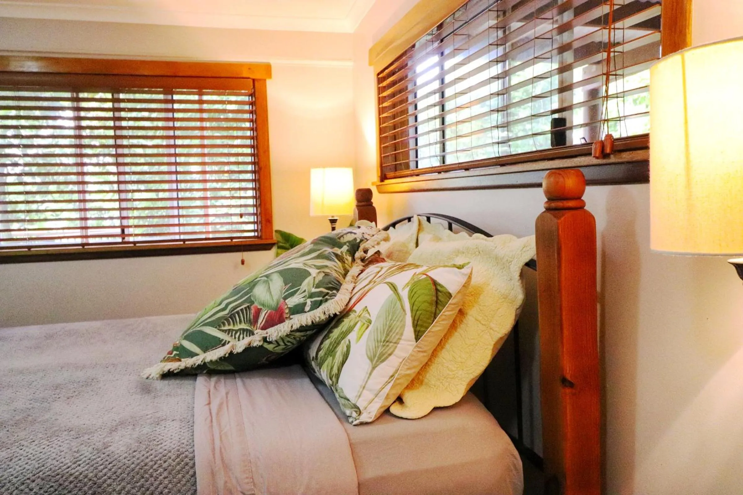 Bedroom, Bed in Whitsundays Retreat
