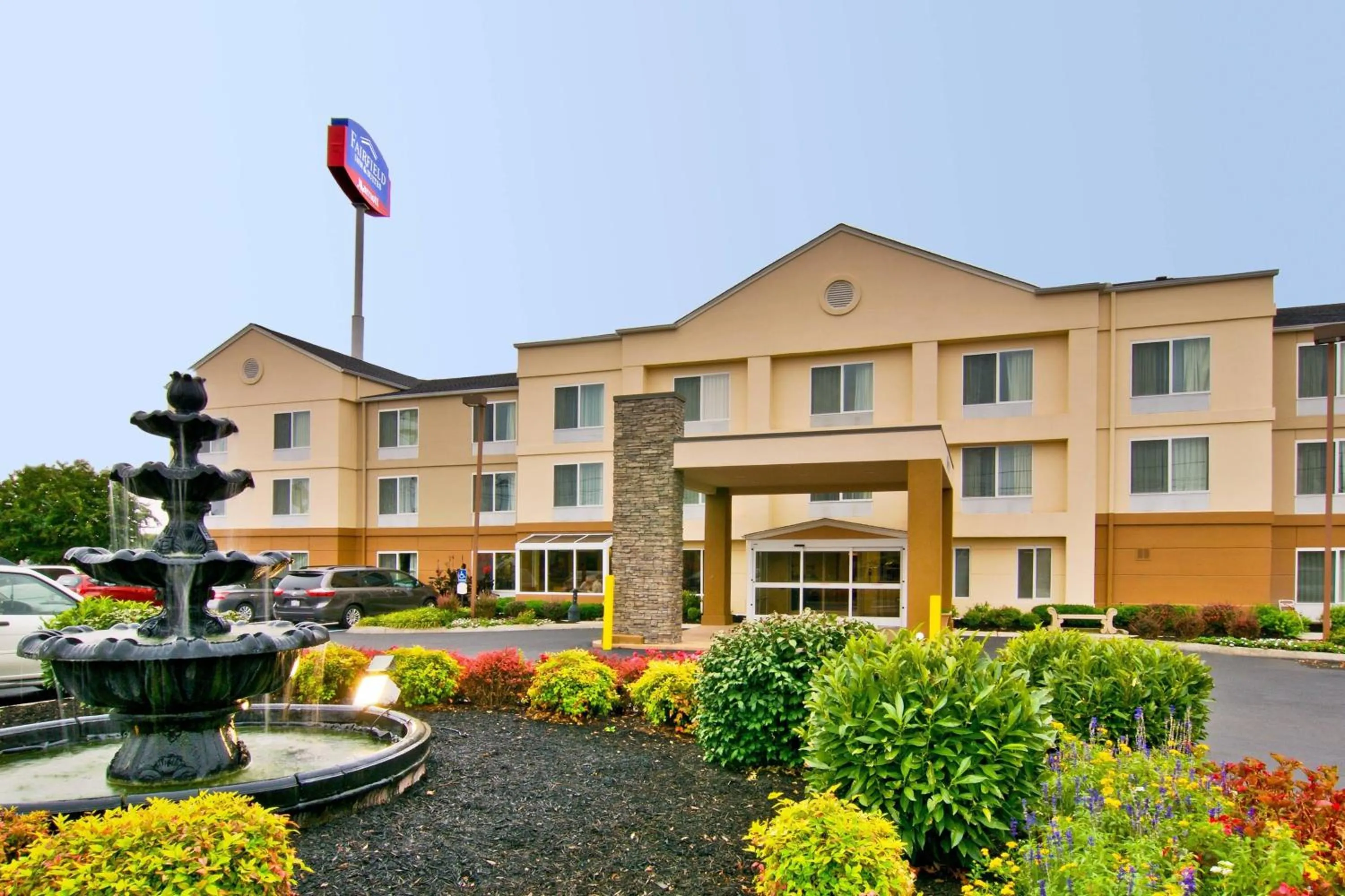 Property building in Fairfield Inn & Suites Clarksville