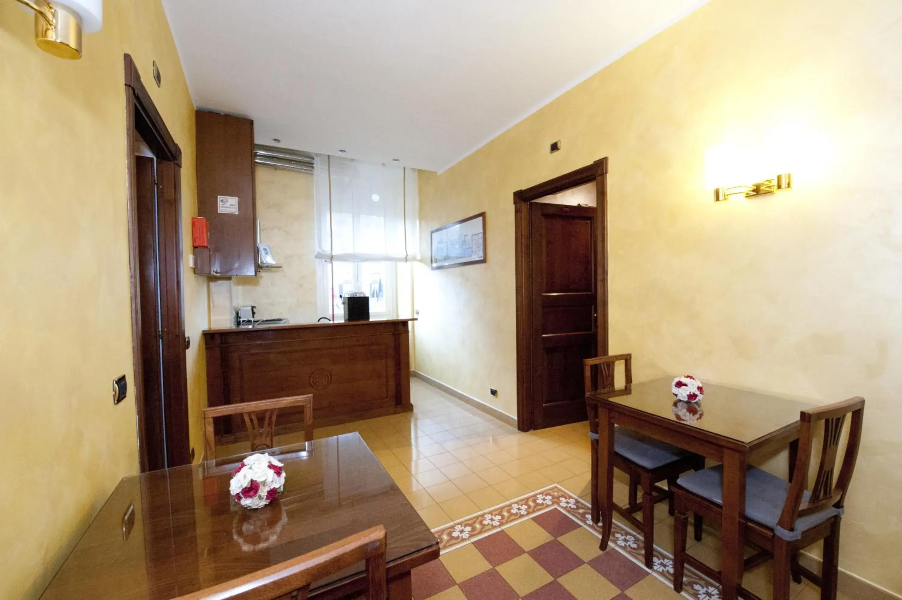 Restaurant/places to eat in Aelius Restaurant/places to eat in Aelius