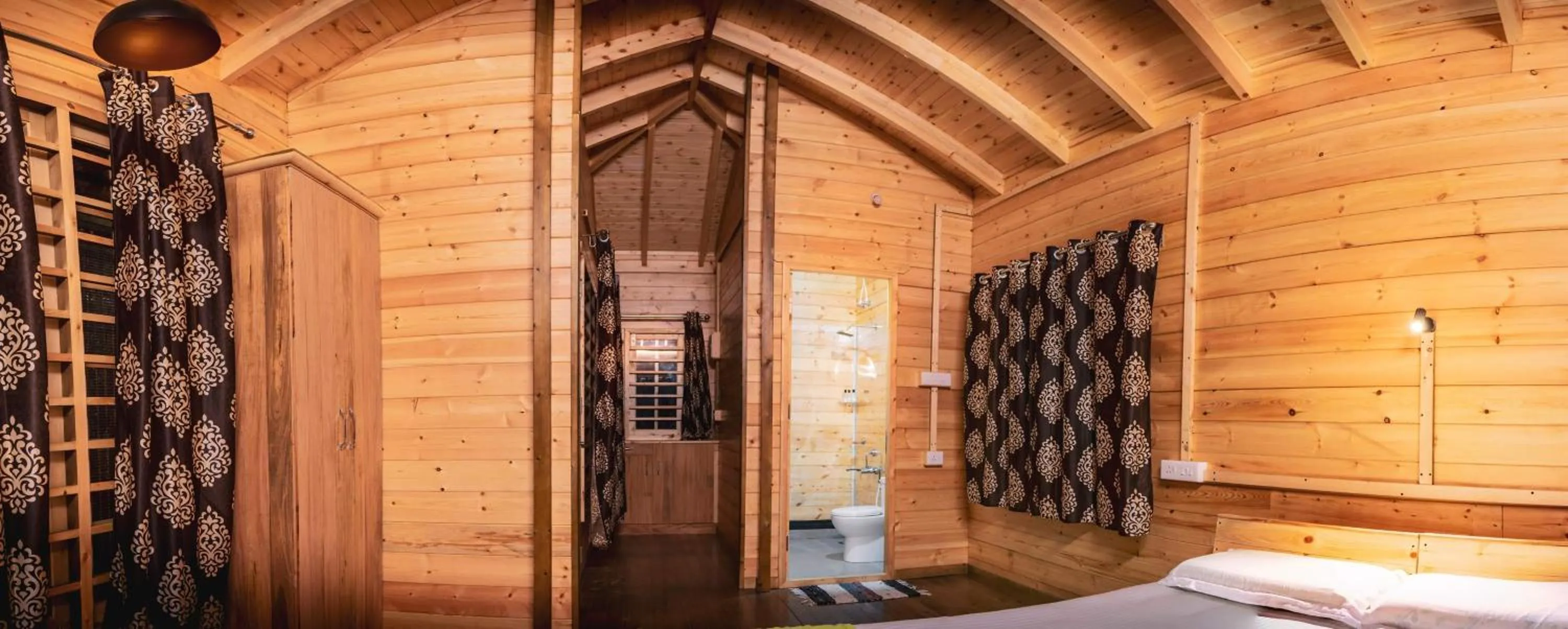 Bedroom in GreenChromide Homestays