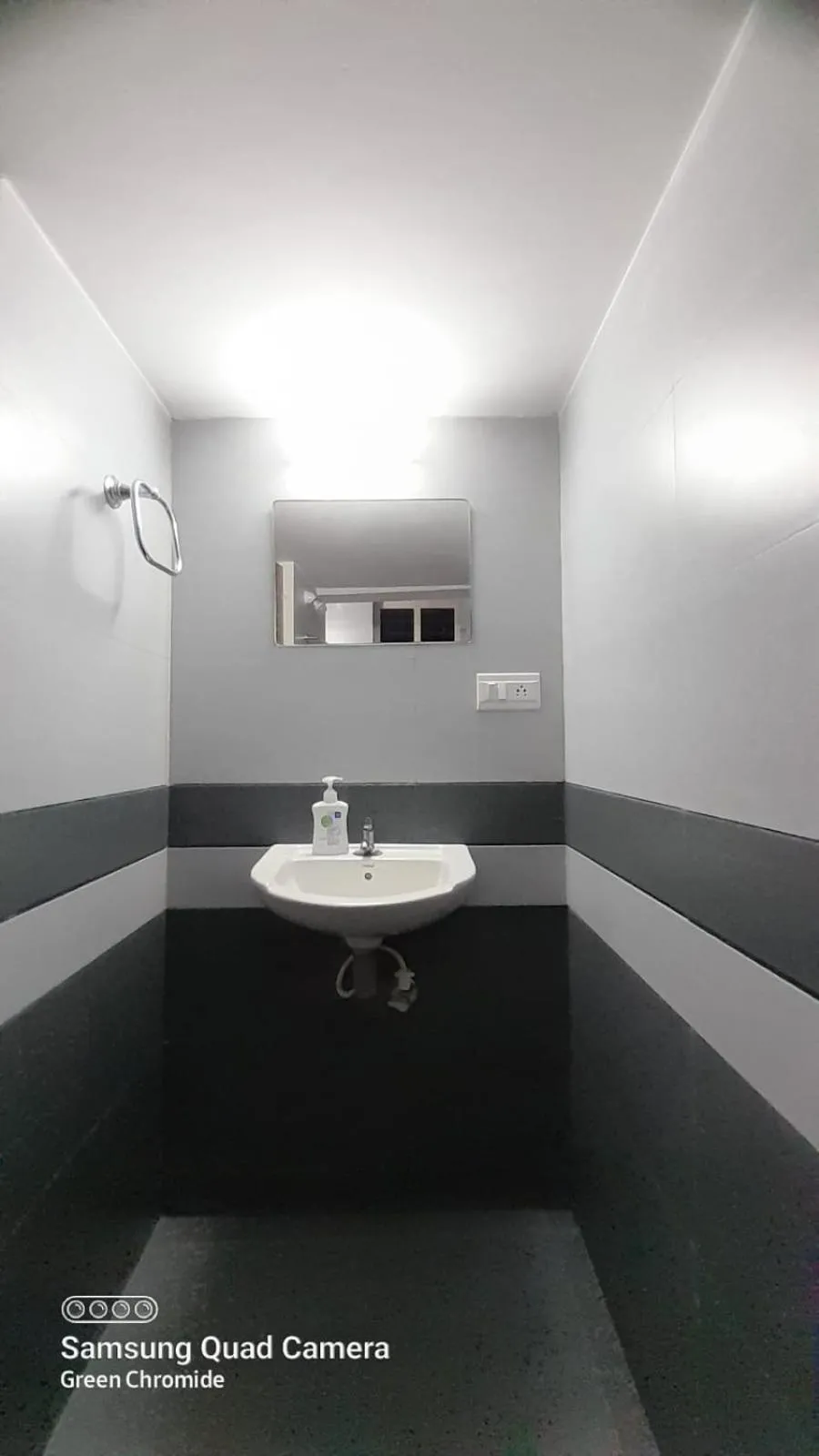 Bathroom in GreenChromide Homestays