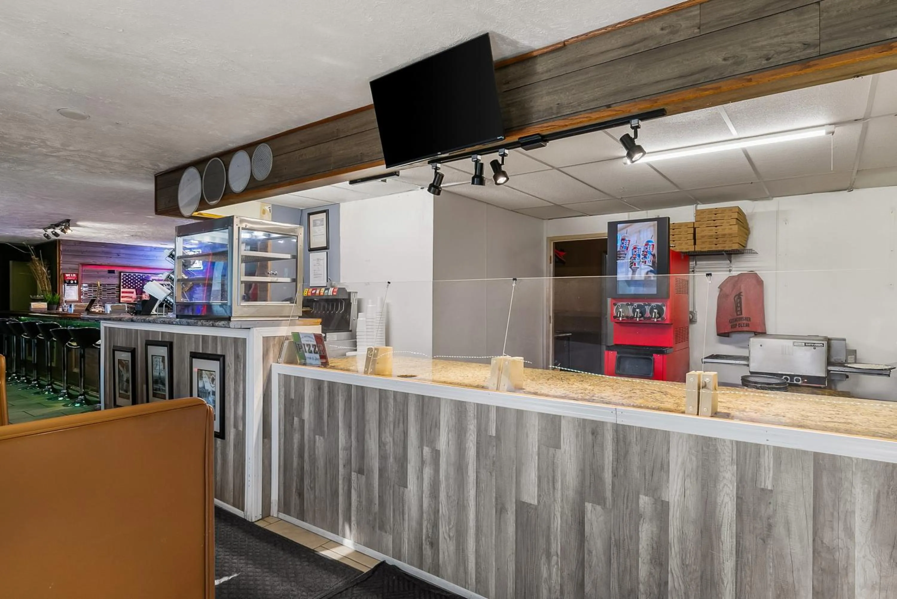 Lounge or bar in Americas Best Value Inn - Lincoln Airport