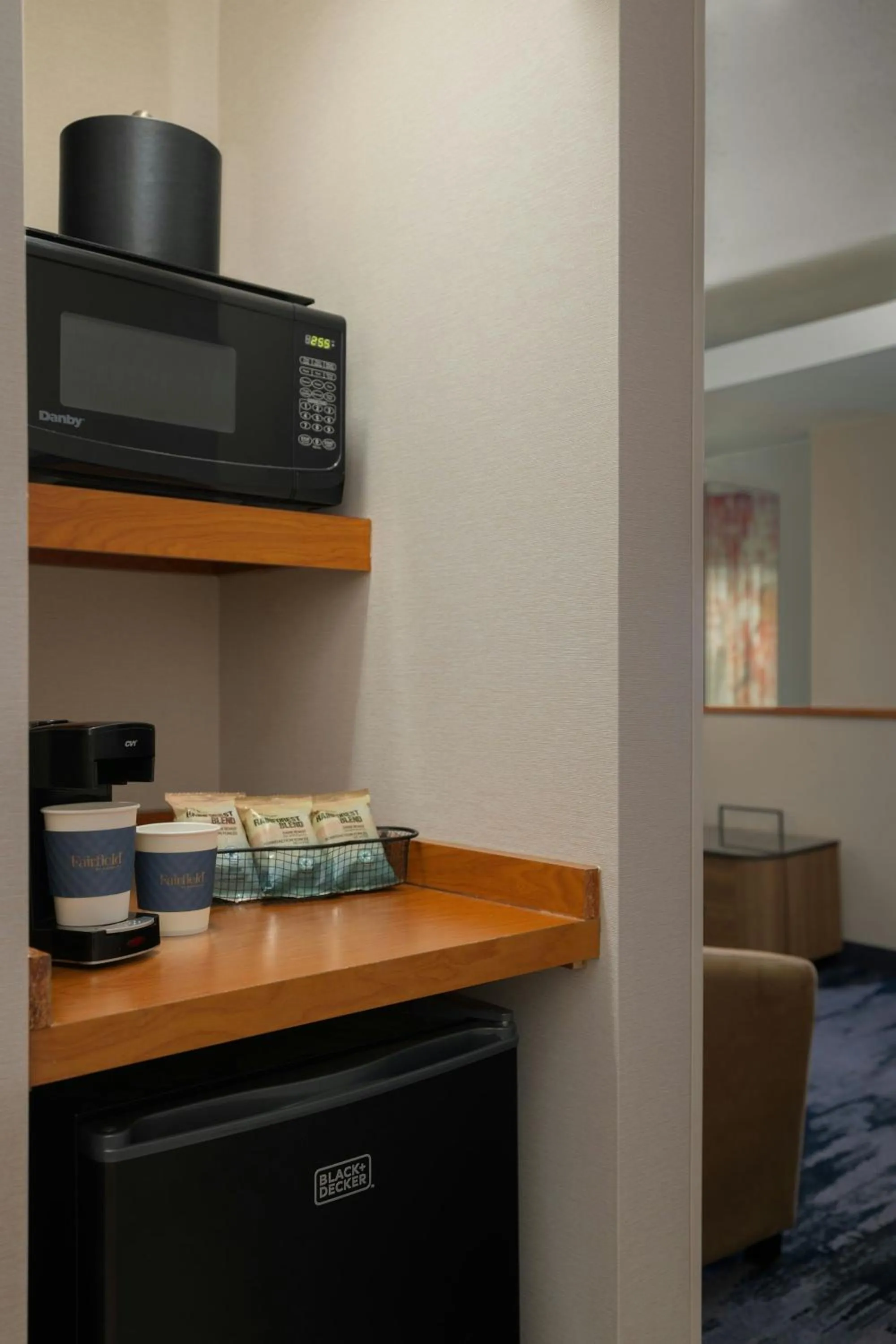 Photo of the whole room in Fairfield Inn & Suites by Marriott Cumberland