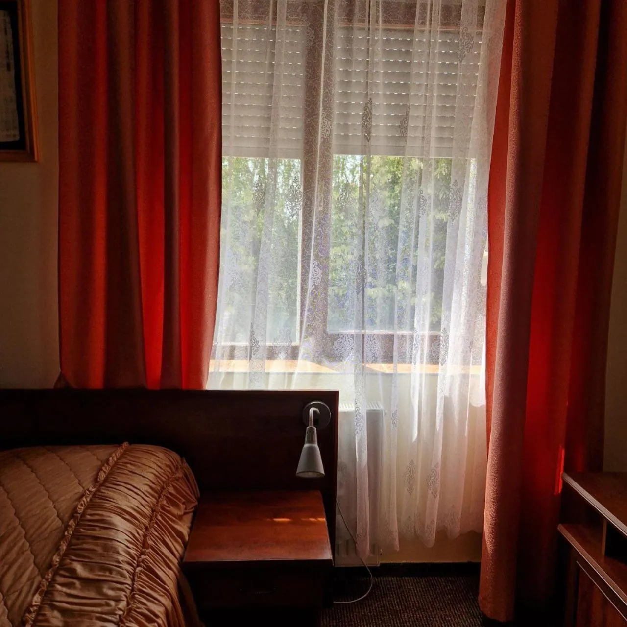 Bed in Hotel Helikon