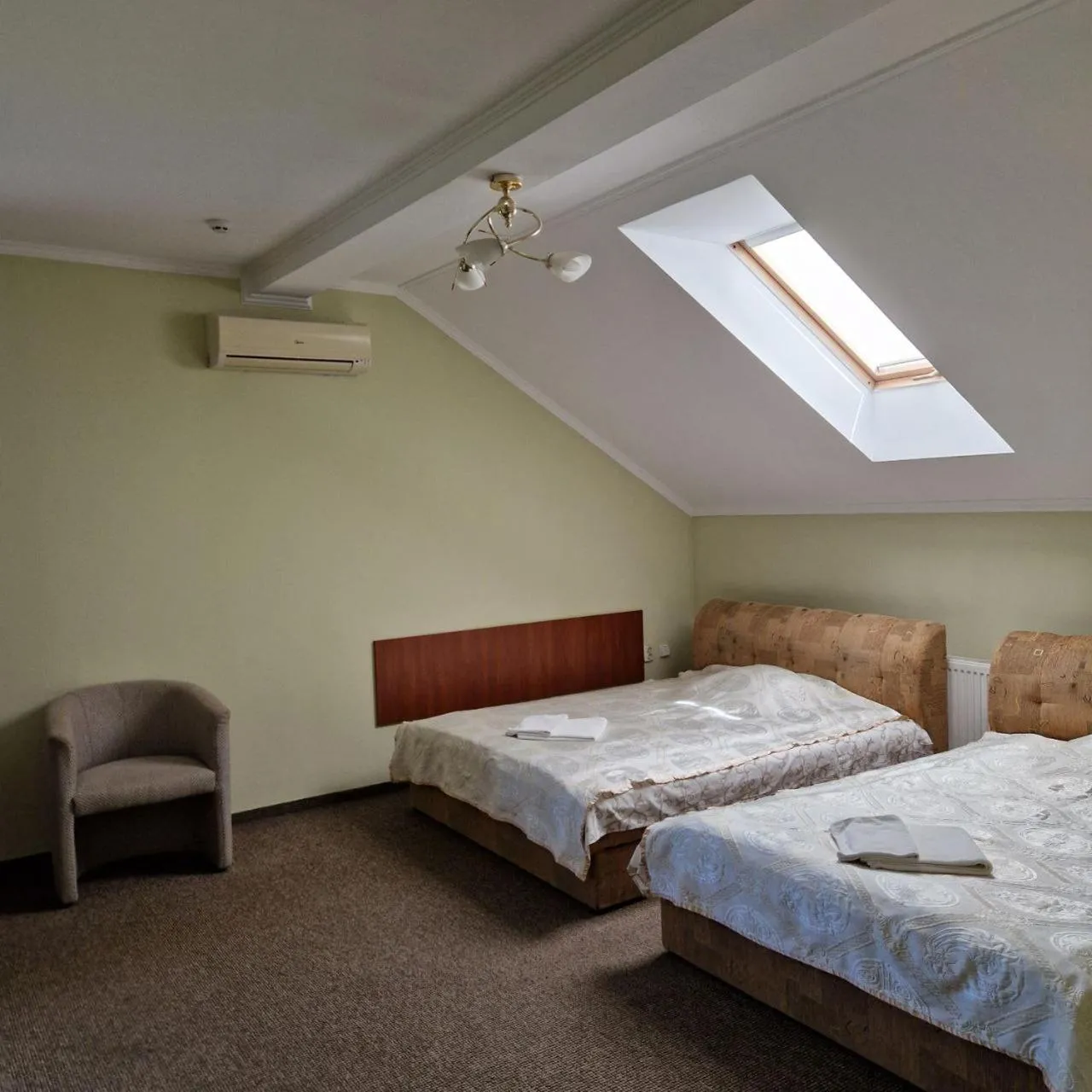 Bed in Hotel Helikon