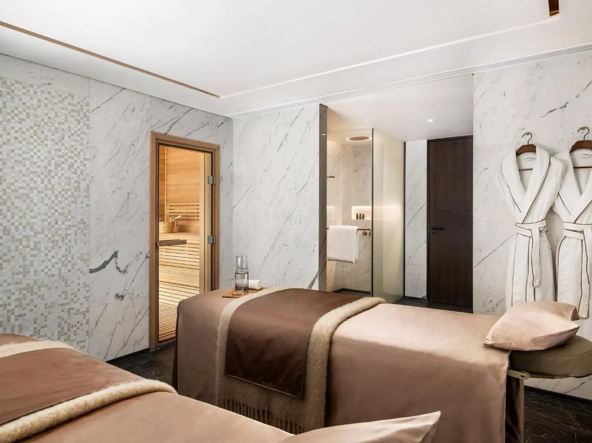 Spa and wellness centre/facilities, Bed in The Murray, Hong Kong, a Niccolo Hotel Spa and wellness centre/facilities, Bed in The Murray, Hong Kong, a Niccolo Hotel