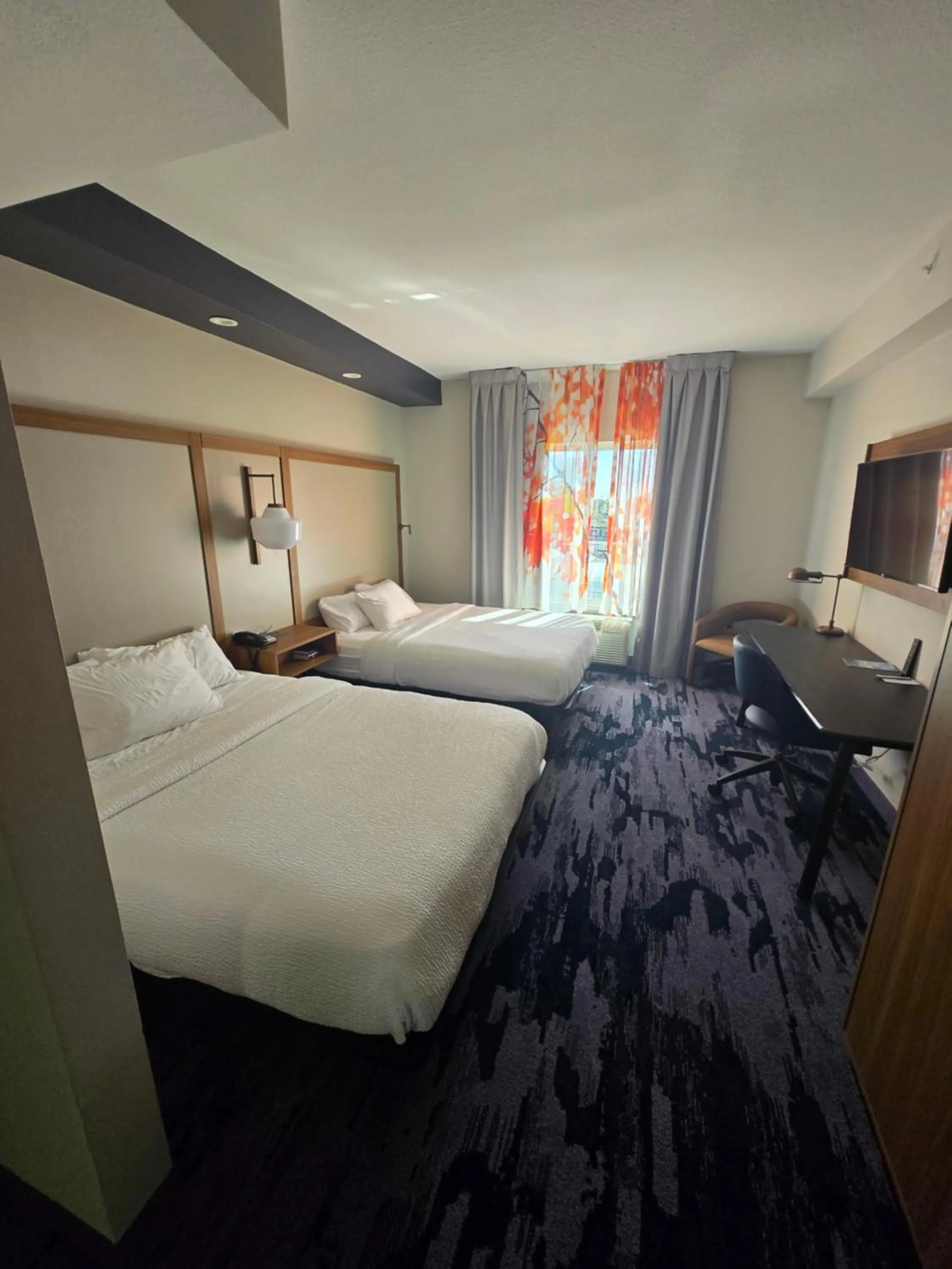 Bedroom, Bed in Fairfield Inn and Suites Cleveland