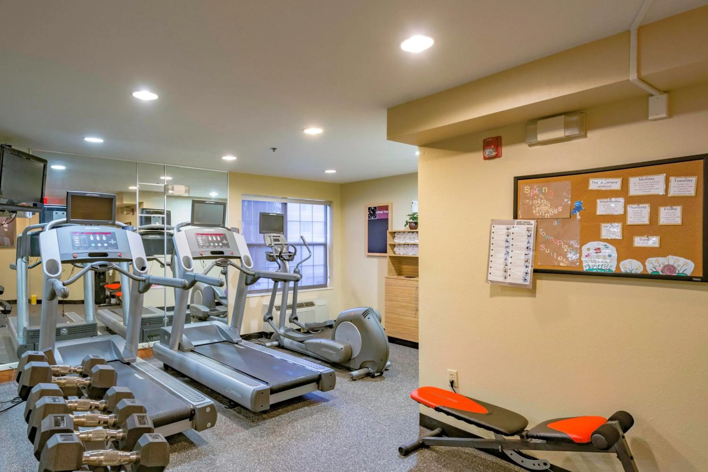 Fitness centre/facilities in TownePlace Suites Cleveland Streetsboro