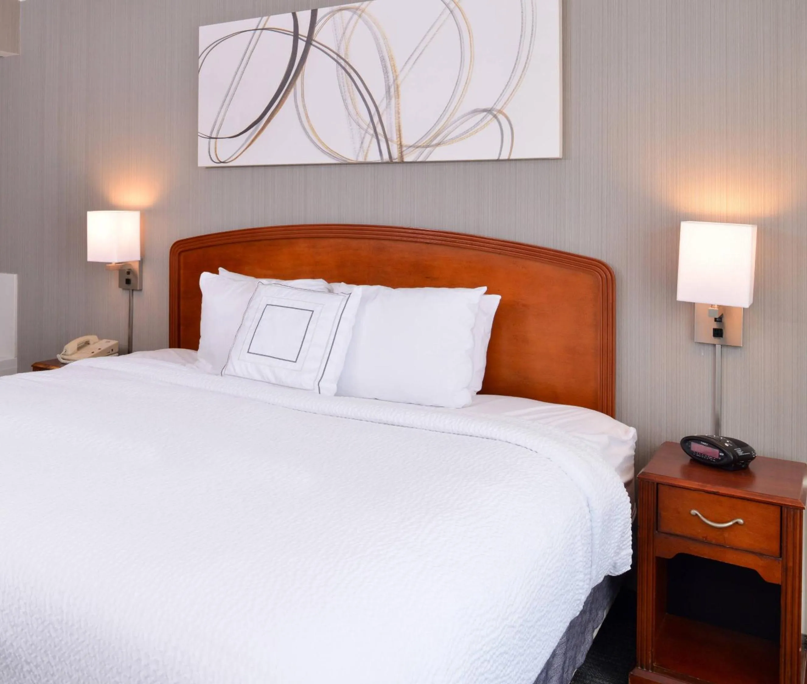 Bedroom, Bed in Courtyard by Marriott Charlotte Gastonia