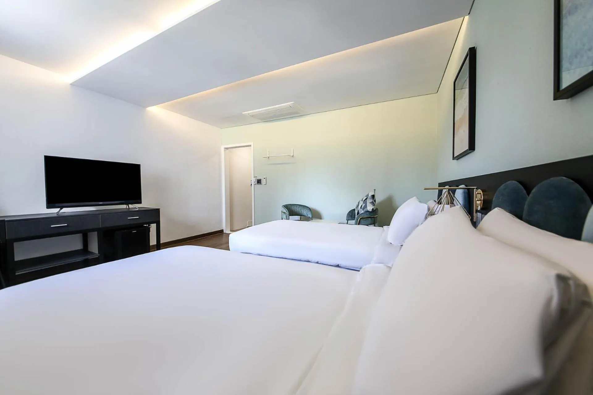 Photo of the whole room, Bed in Hotel Hyggelig