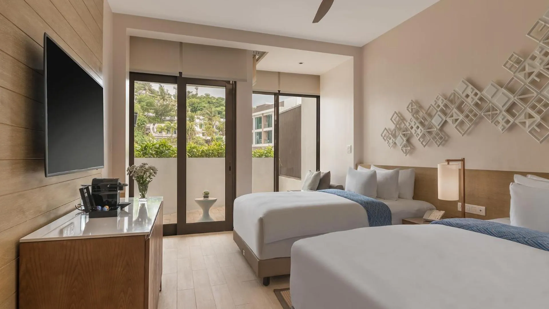 Bedroom, Bed in Crimson Resort and Spa Boracay