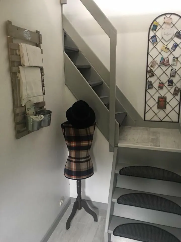 Decorative detail in Chambres d'Hôtes La Clef des Champs Normandie Manche 50