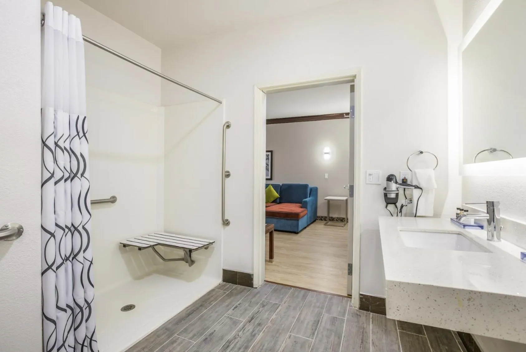 Bathroom in The Leo Collection Detroit, an Ascend Collection Hotel