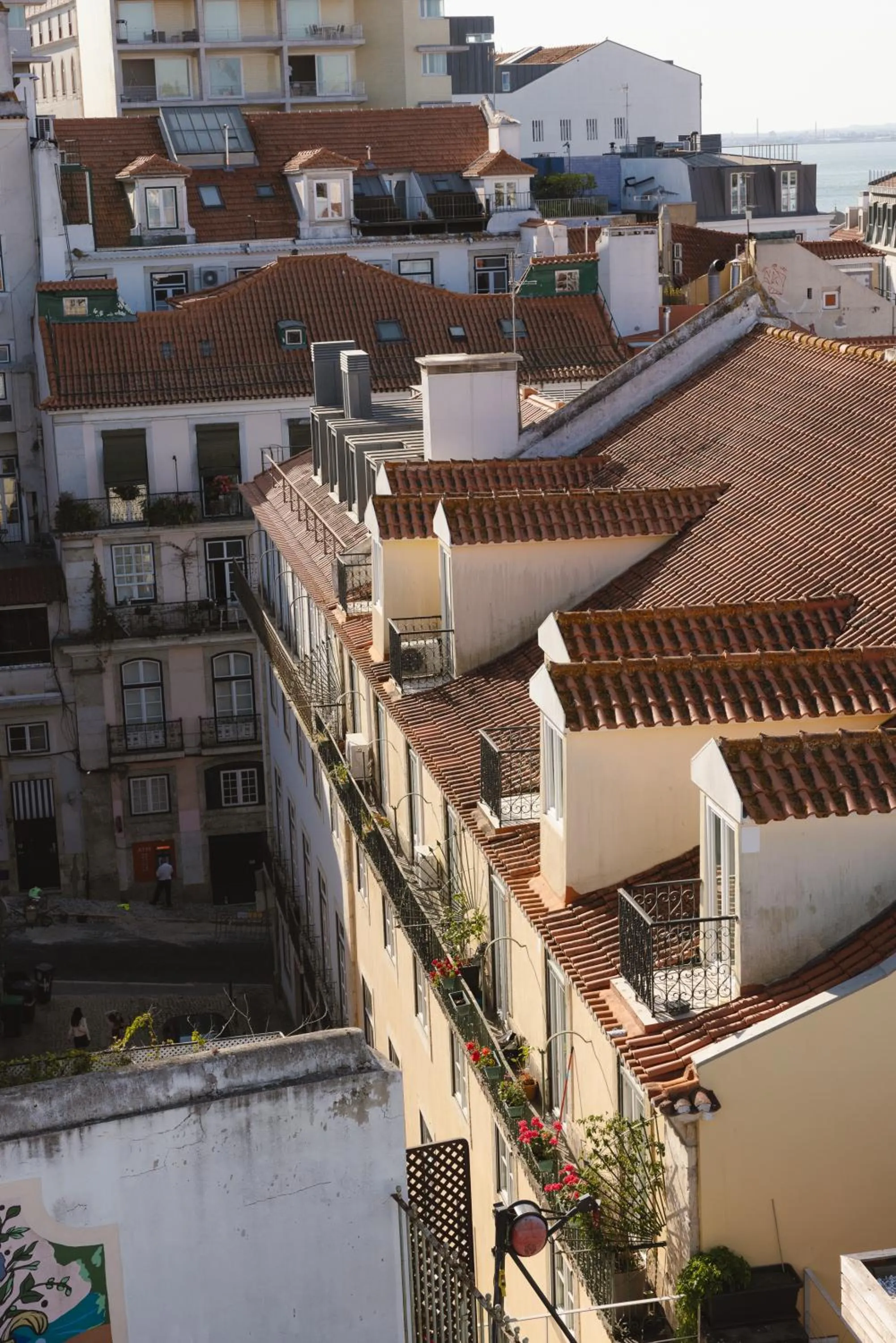 City view in Lisb'on Hostel