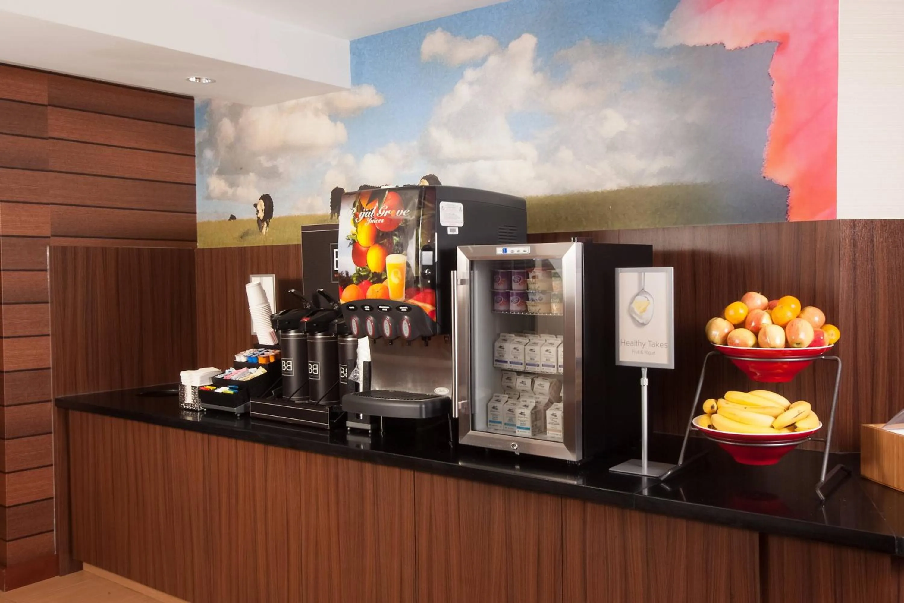 Breakfast in Fairfield Inn Charlotte Gastonia