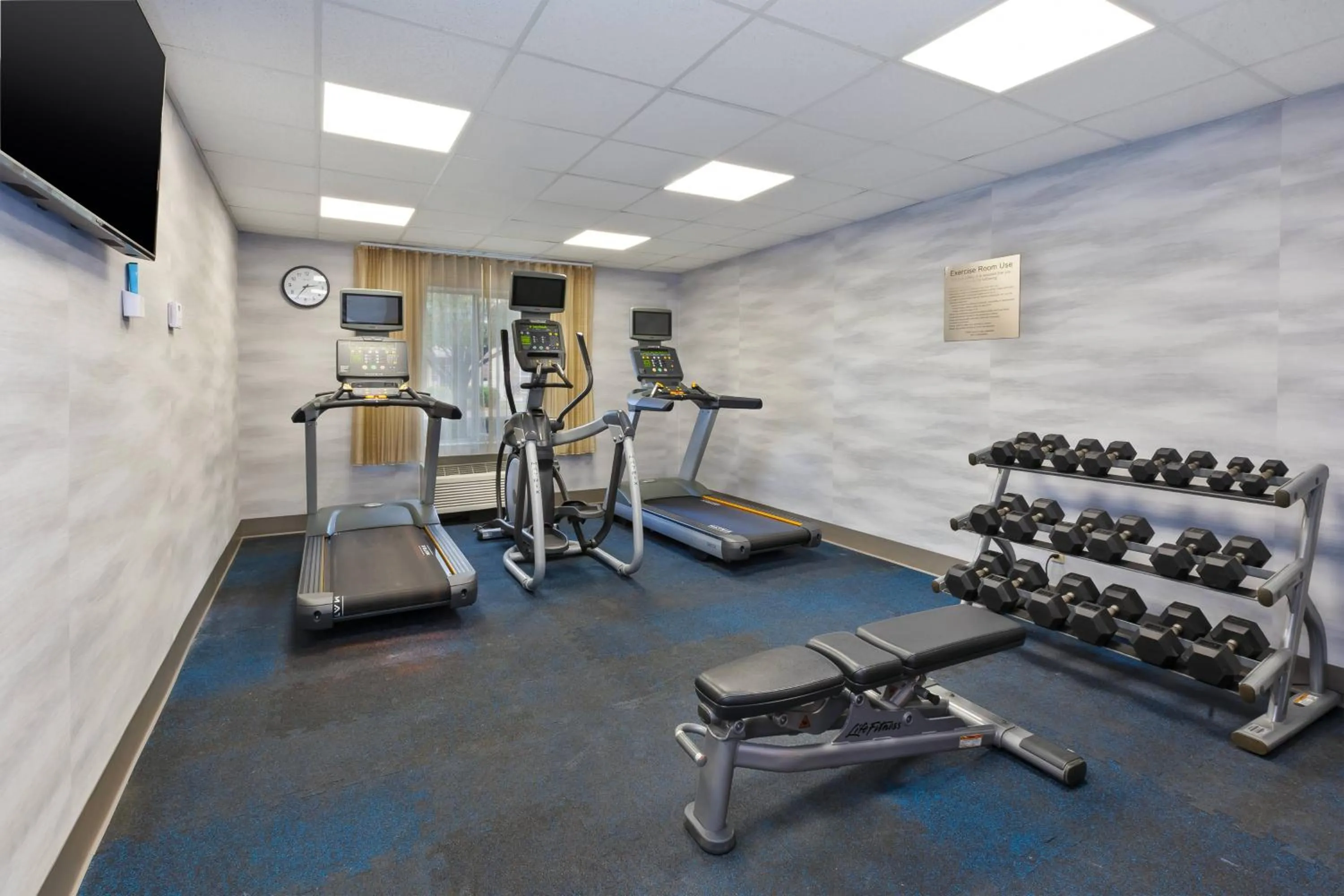 Fitness centre/facilities in Fairfield Inn & Suites by Marriott Columbus East