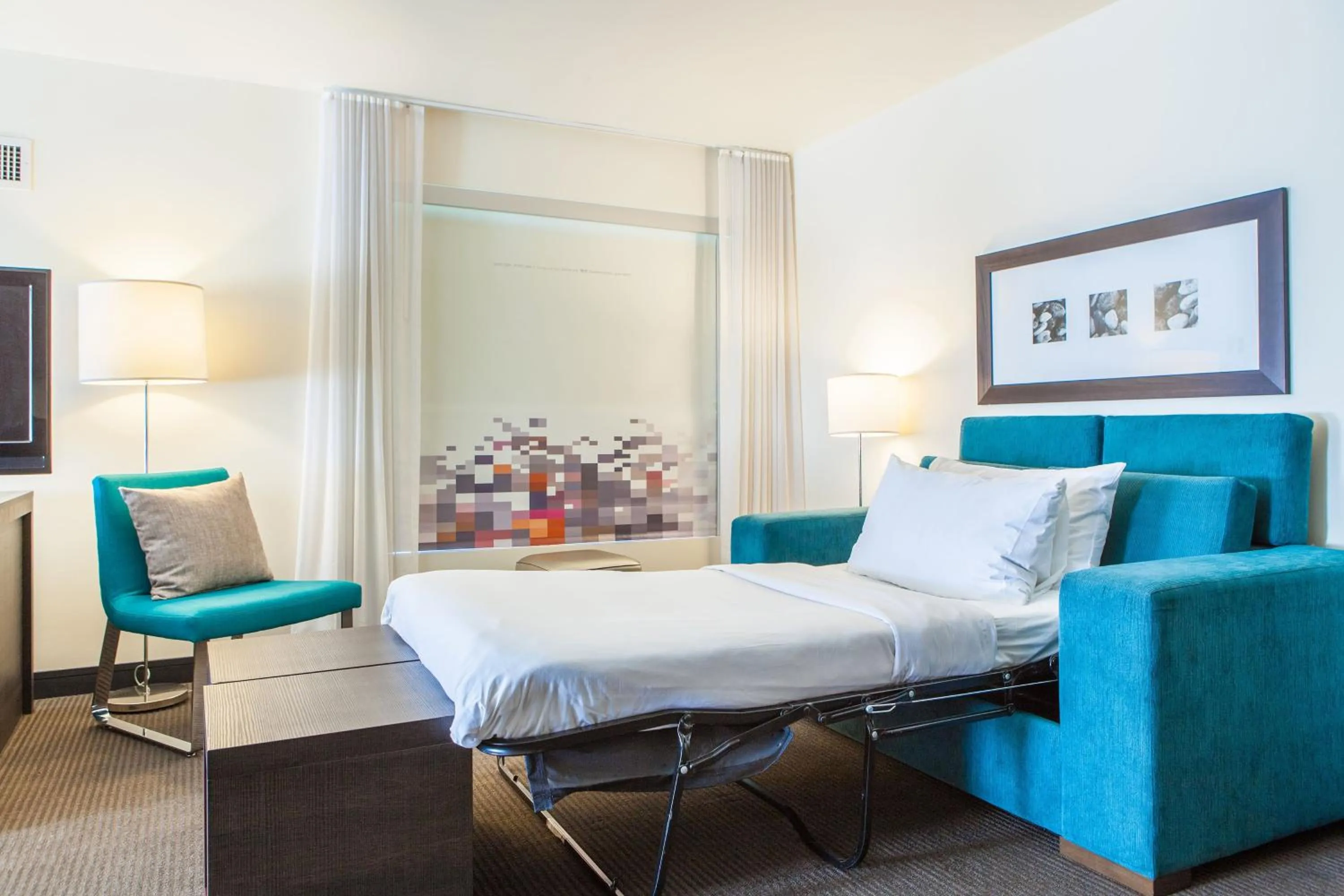 Bedroom, Bed in Aloft Silicon Valley