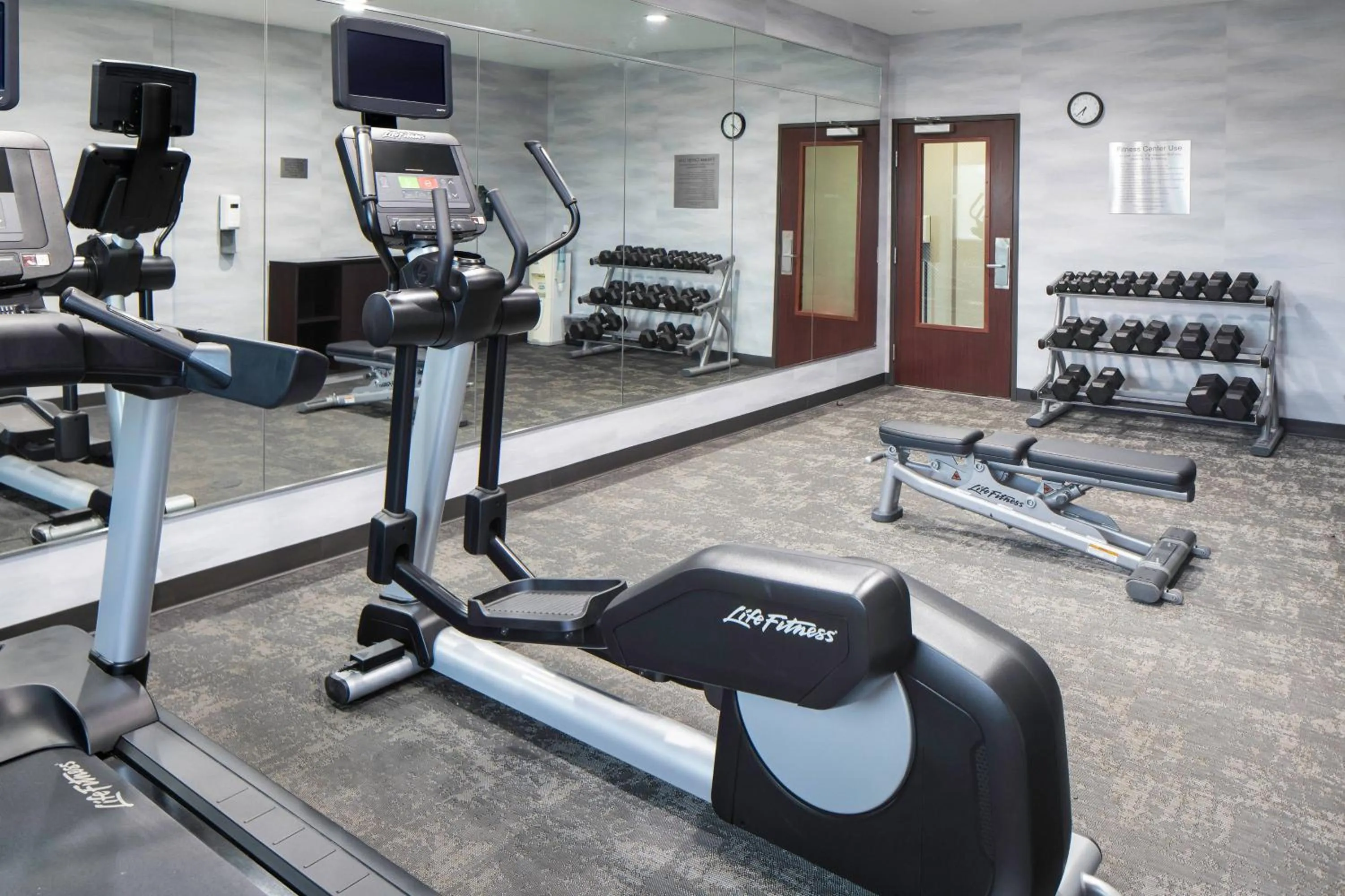 Fitness centre/facilities in Fairfield Inn & Suites Jefferson City