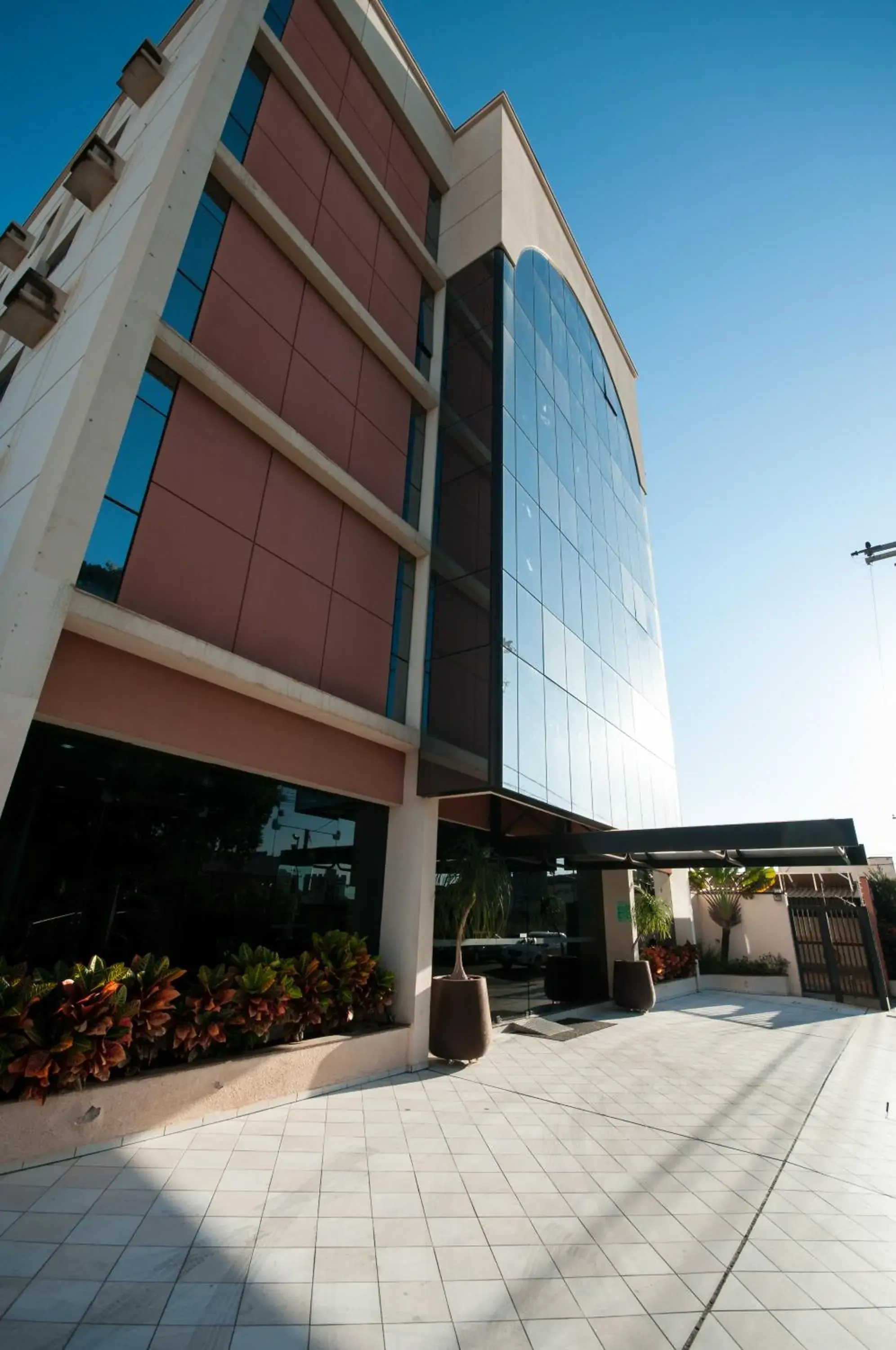 Property building in Saint Peter Hotel Property building in Saint Peter Hotel