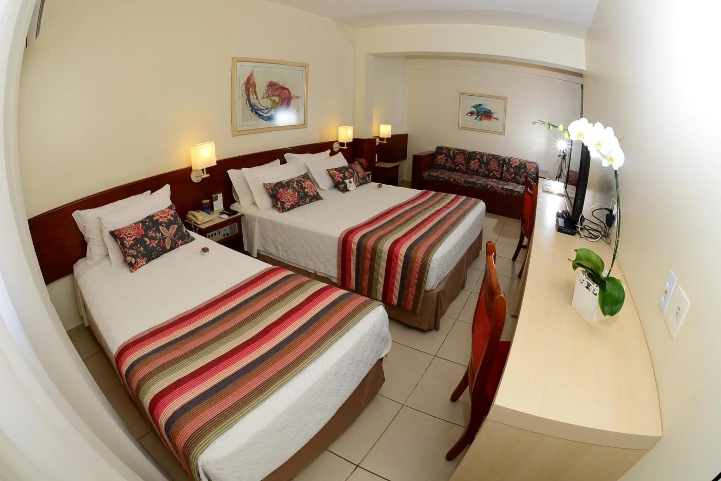 Photo of the whole room, Bed in Saint Peter Hotel