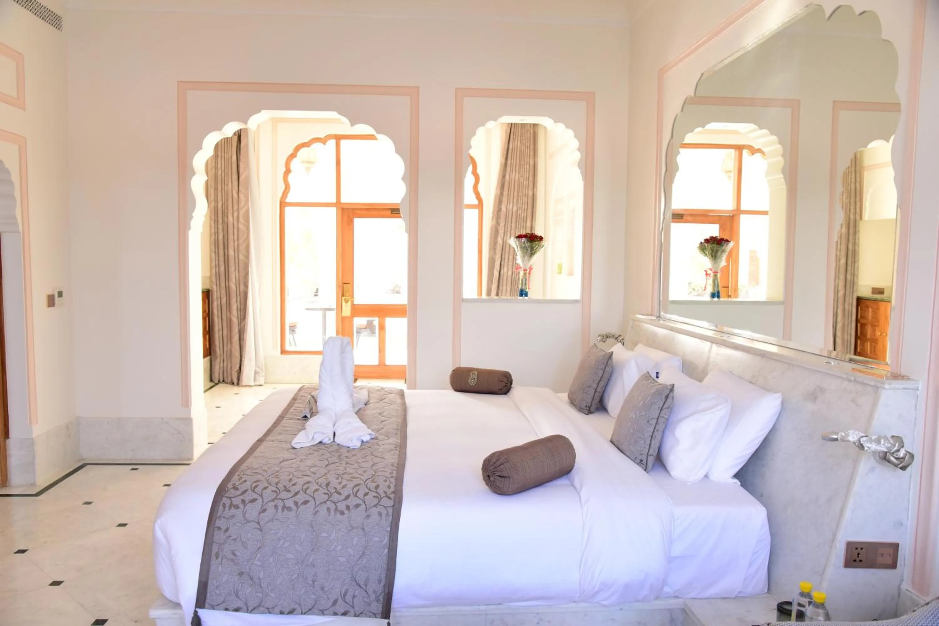 Bed in Buena Vista Luxury Garden Spa Resort