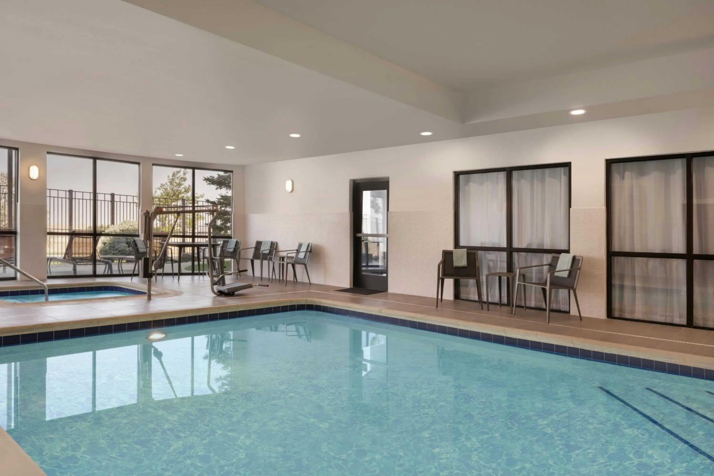 Swimming pool in Courtyard Casper