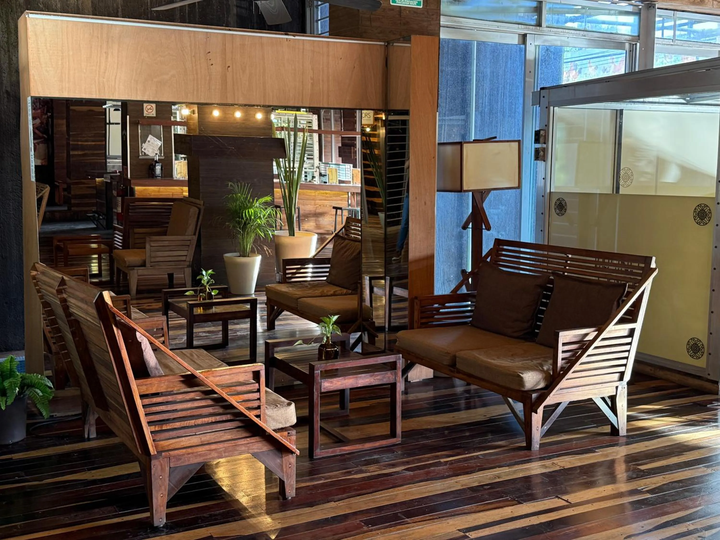 Seating area in Reina Roja Hotel Boutique