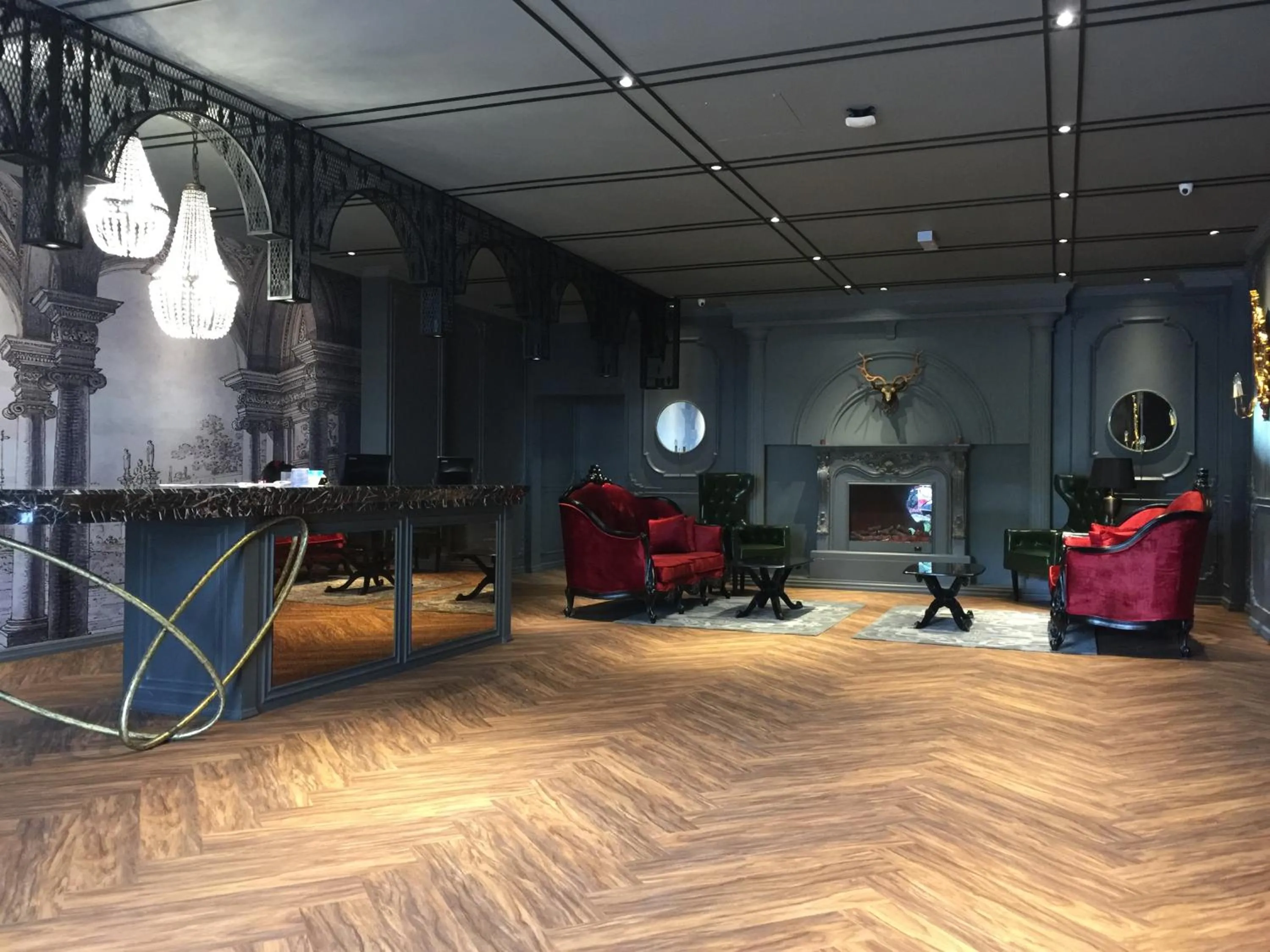 Zetter Suites @ Cameron