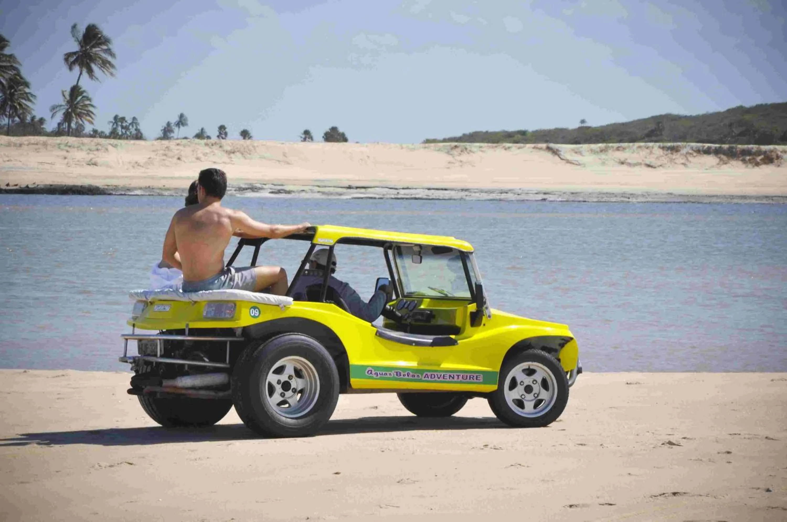 People in Hotel Jangadas