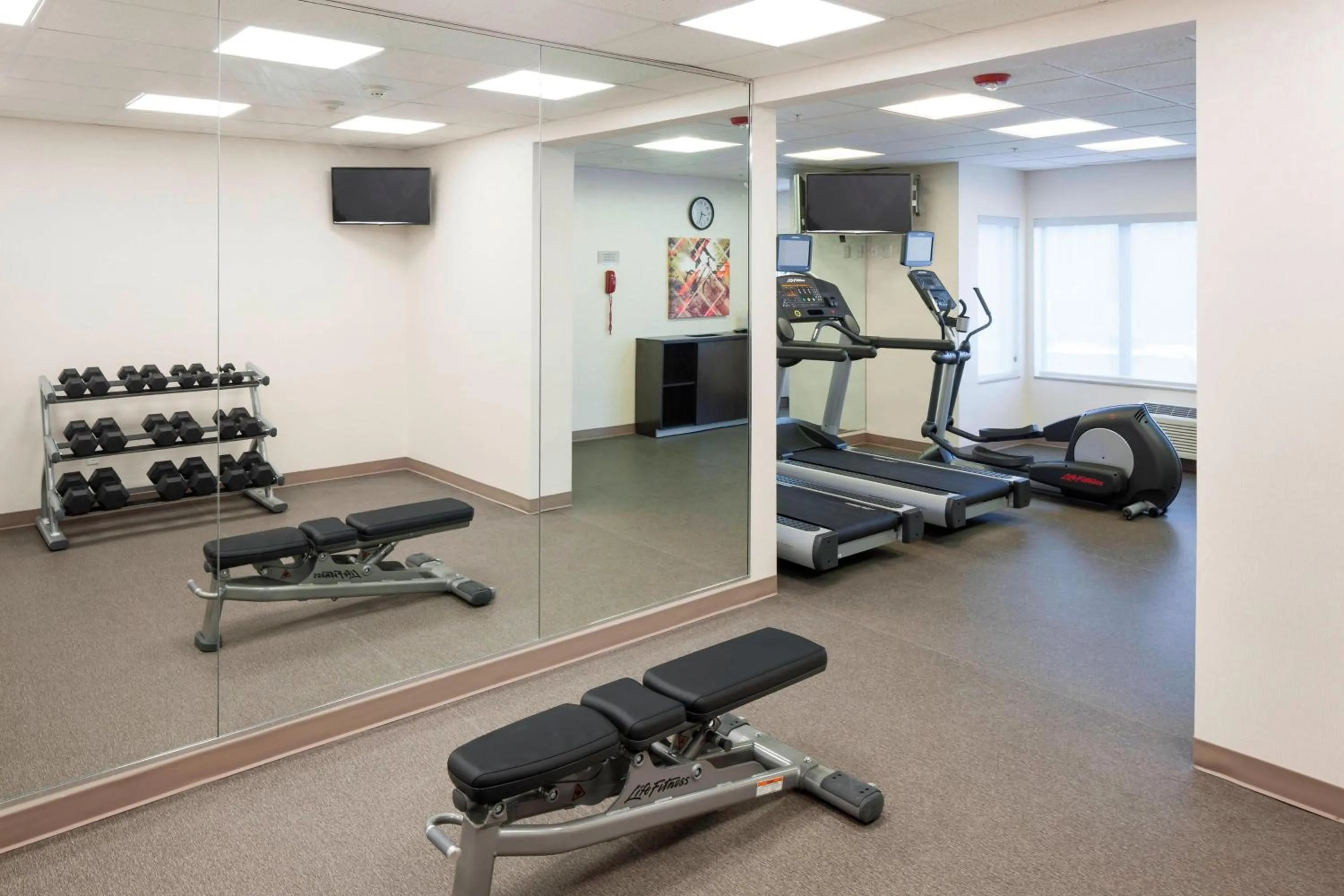 Fitness centre/facilities in SpringHill Suites Columbus