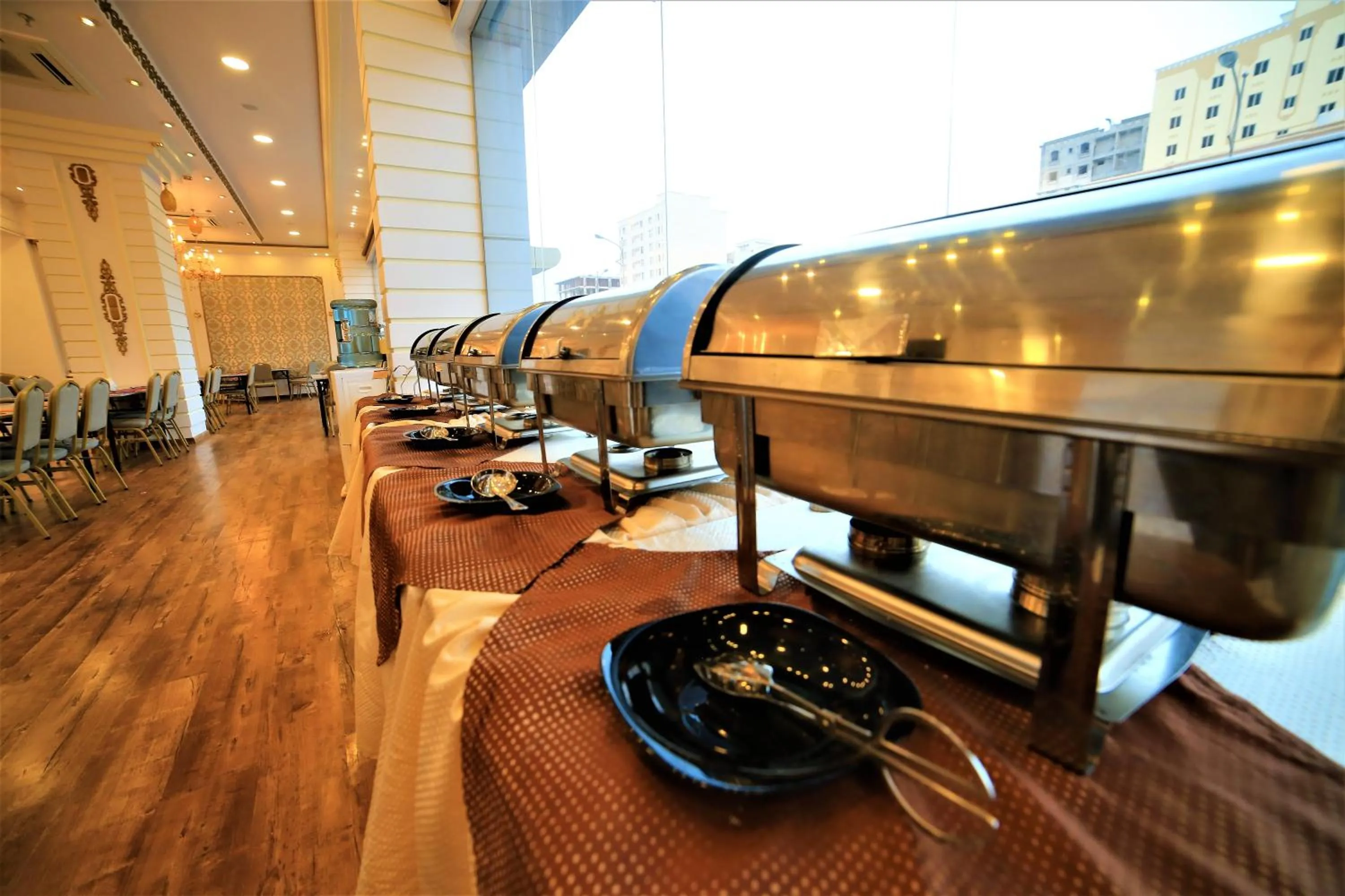 Buffet breakfast in Al Dyafa Hotel Suites