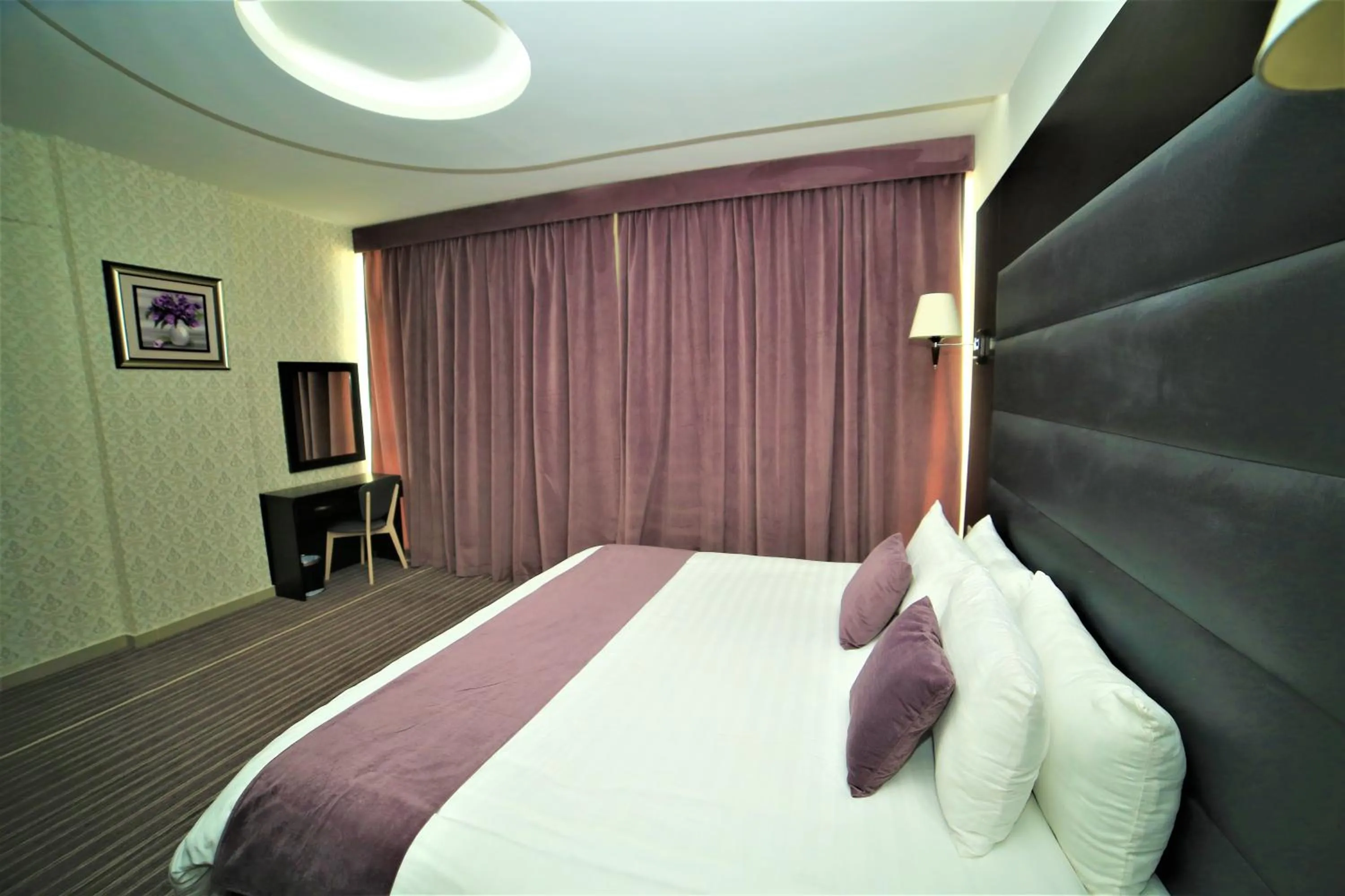 Bedroom in Al Dyafa Hotel Suites