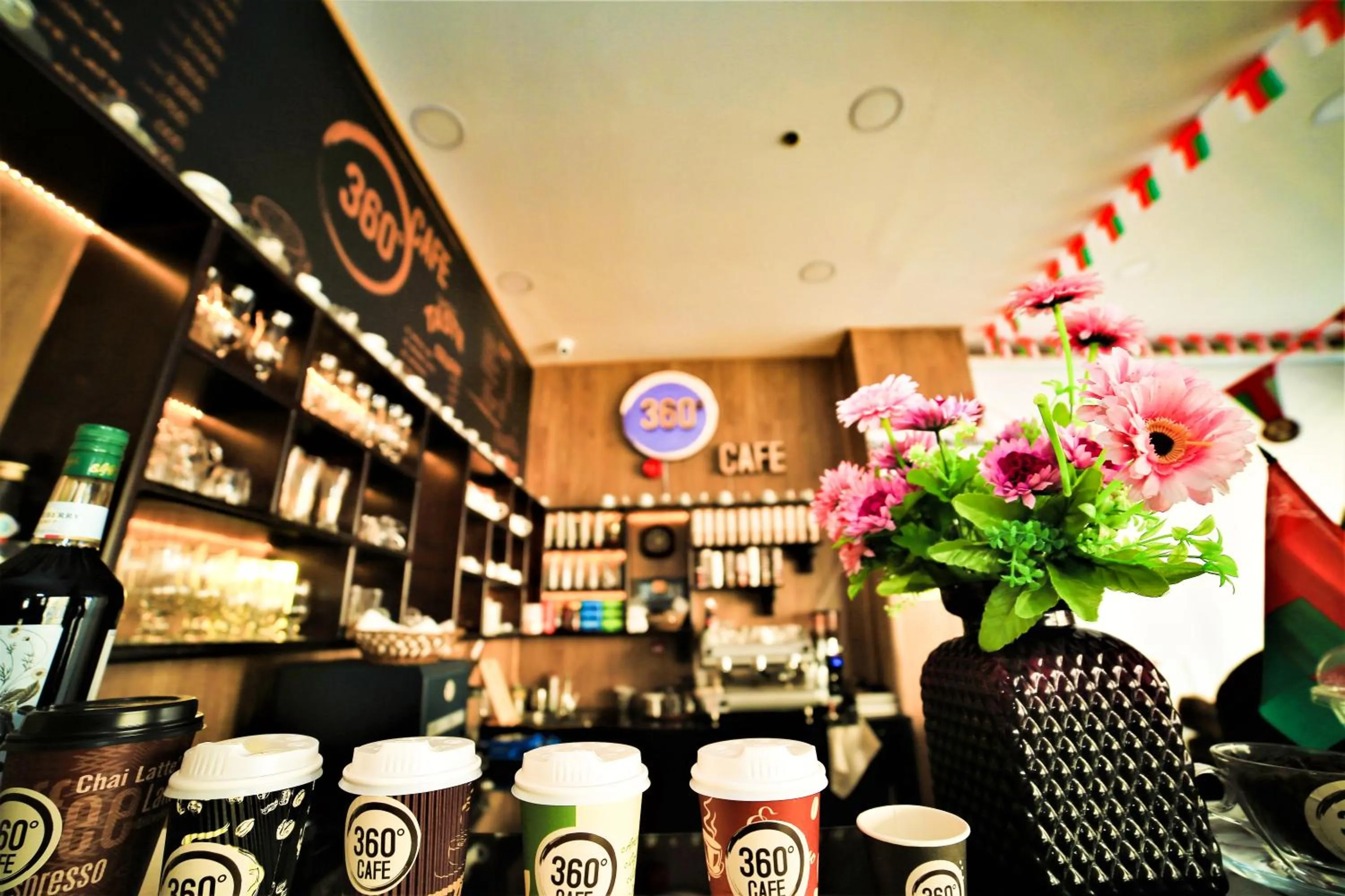 Food and drinks in Al Dyafa Hotel Suites