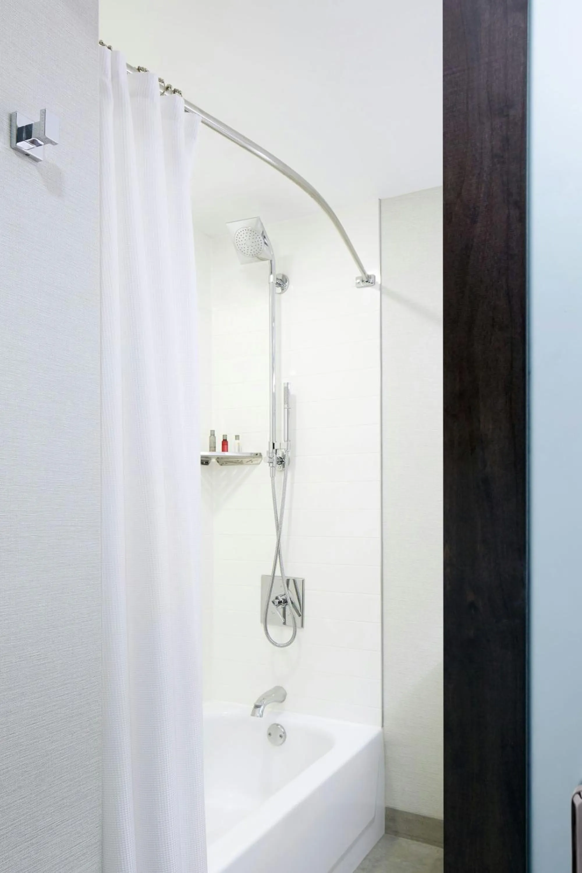 Bathroom in Marriott Cincinnati North