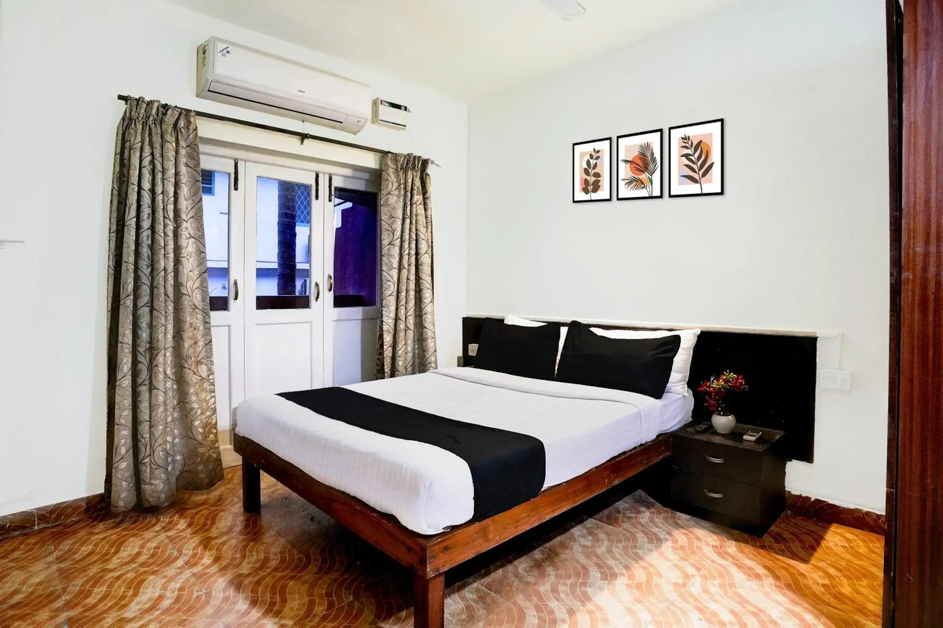 Deluxe Triple Room - single occupancy in Super Collection O Holiday Street Calangute Formerly Shruti Resort Deluxe Triple Room - single occupancy in Super Collection O Holiday Street Calangute Formerly Shruti Resort