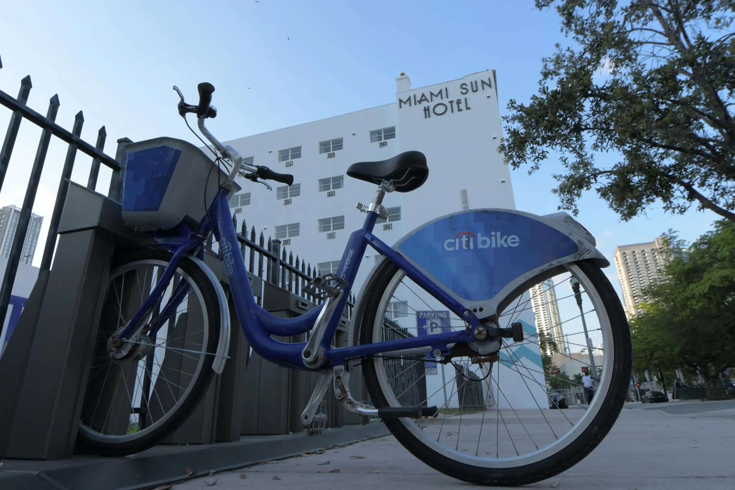 Property building in Miami Sun Hotel - Downtown/Port of Miami