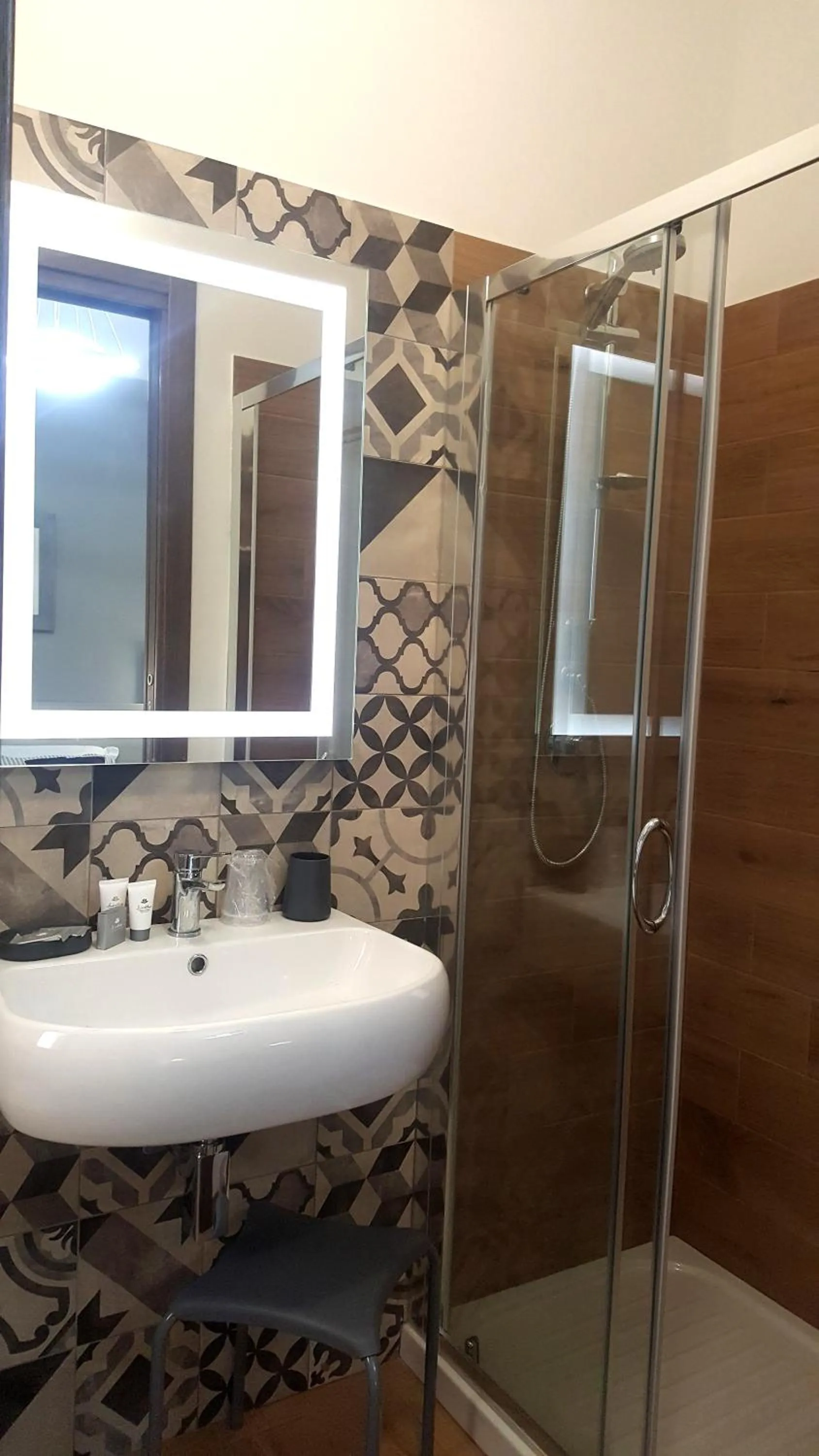 Shower in B&B Il Campanile