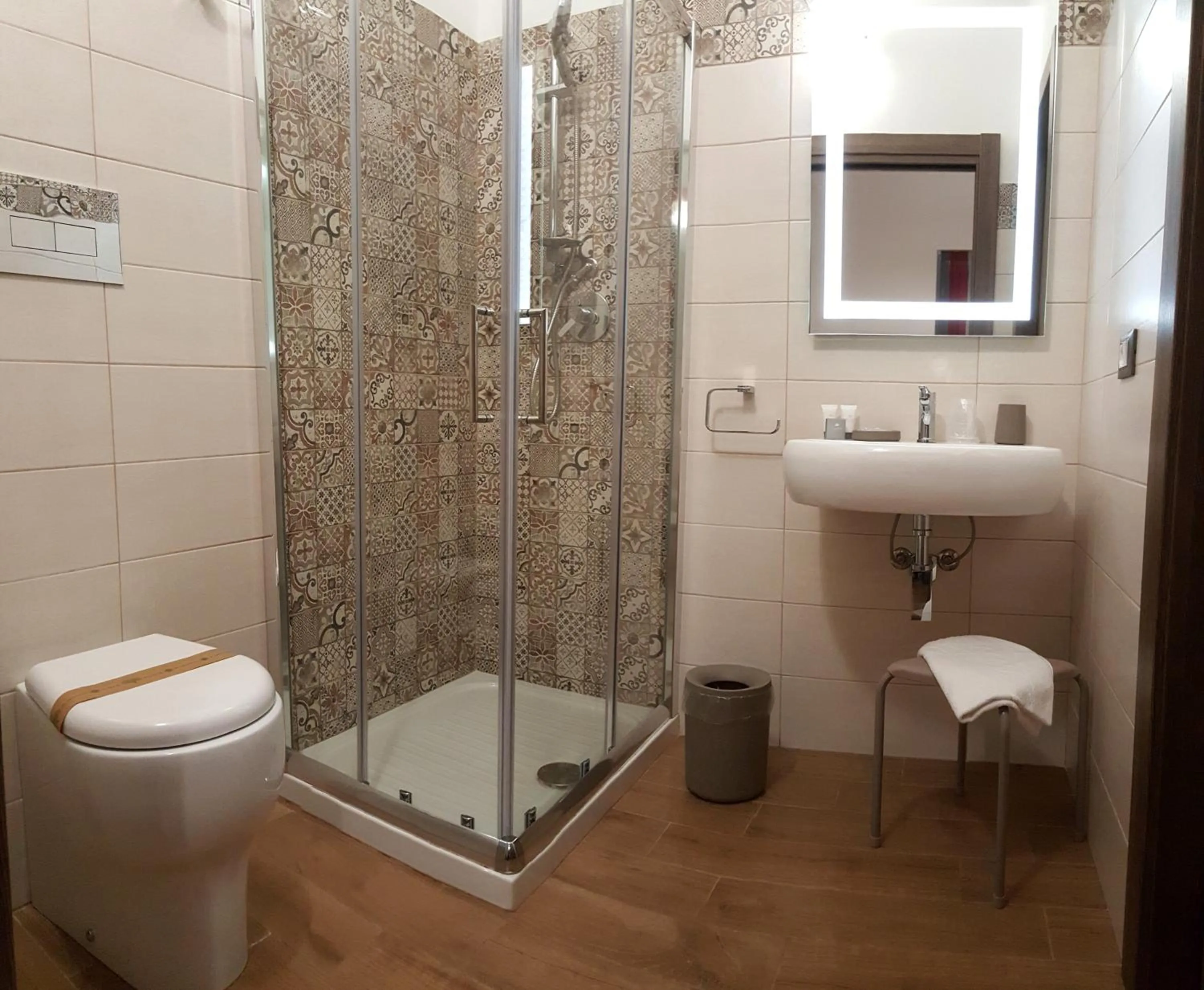 Shower in B&B Il Campanile