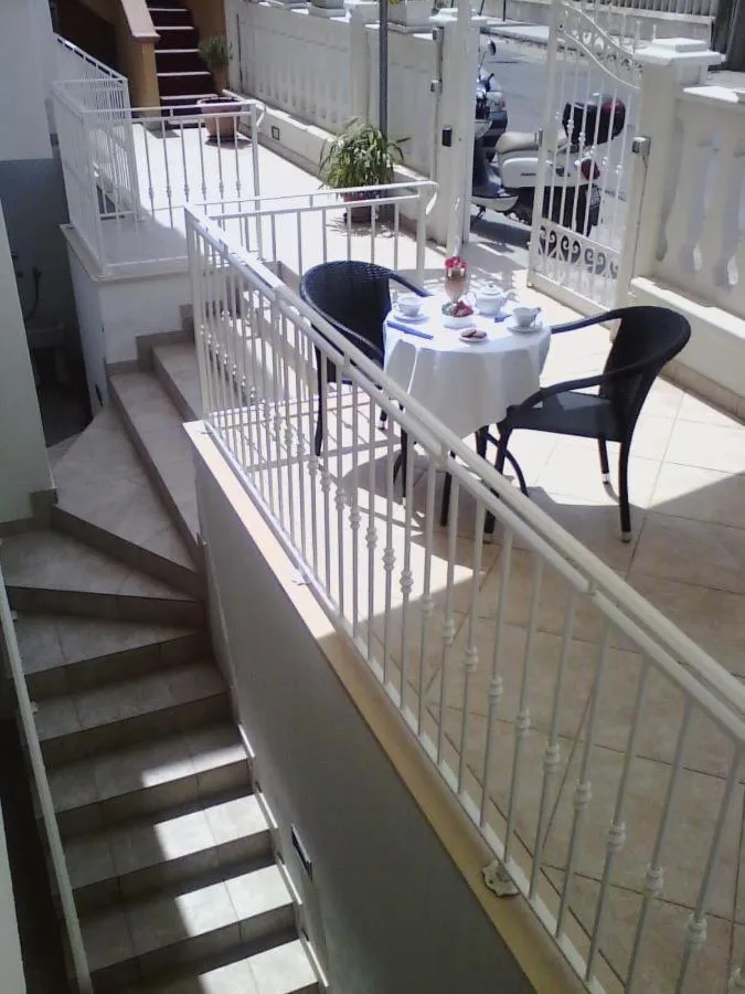 Facade/entrance in B&B Marebello