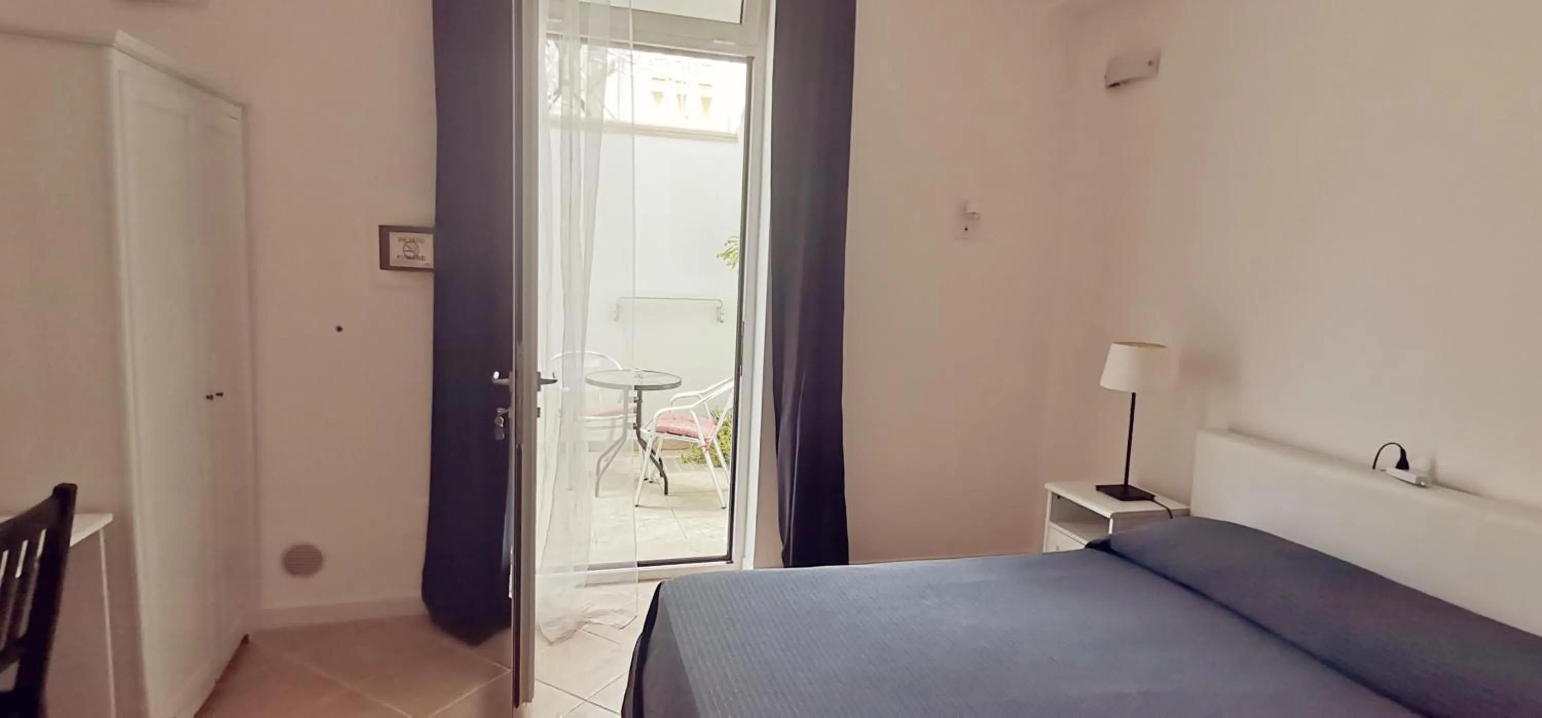 Bed in B&B Marebello