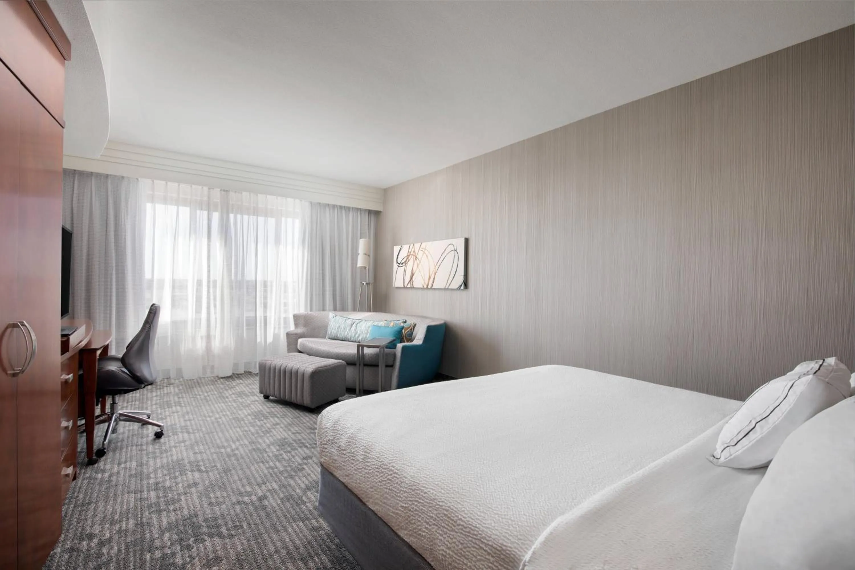 Photo of the whole room, Bed in Courtyard by Marriott Dallas Allen at Allen Event Center