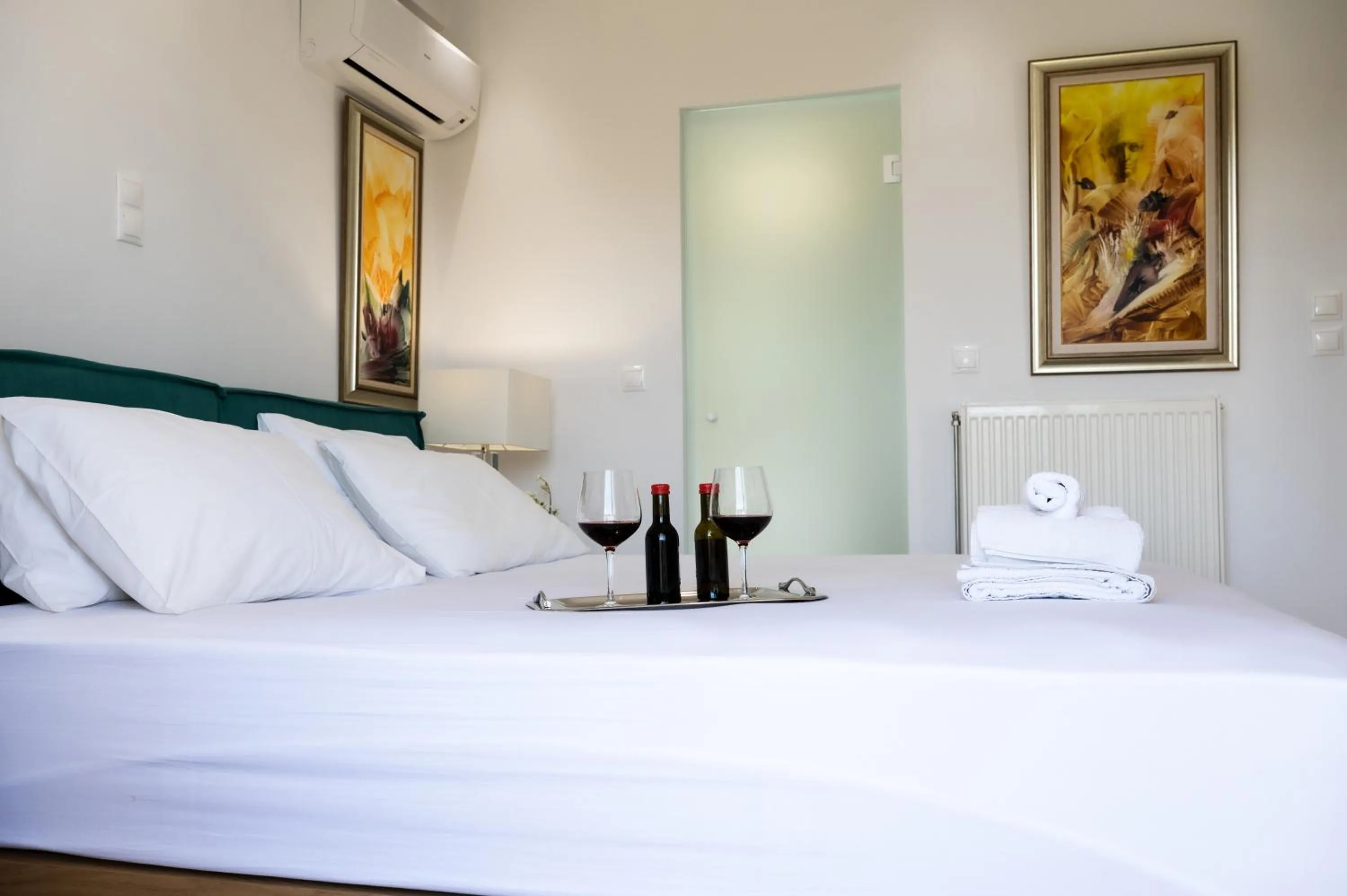 Keratea Luxury Villa -Athens Airport