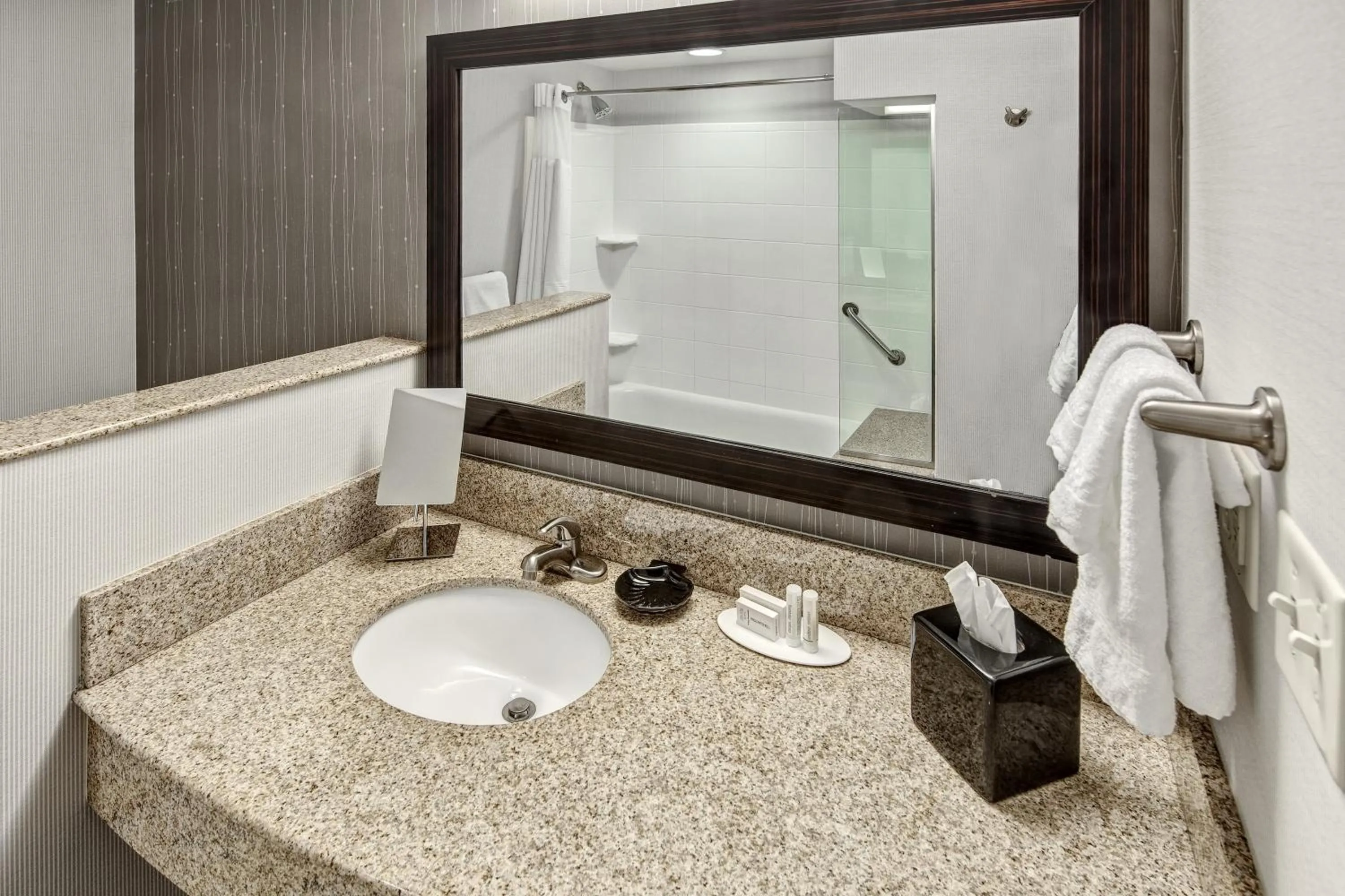 Bathroom in Courtyard Lima