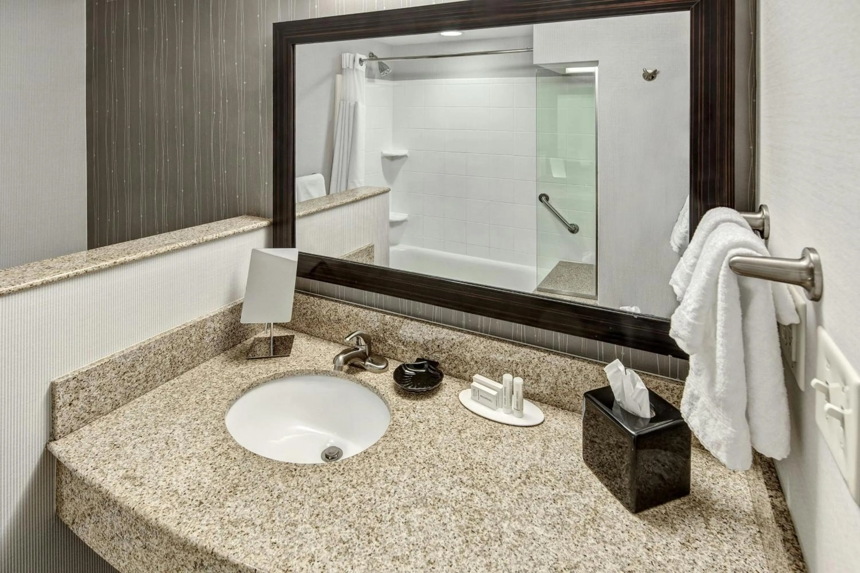 Bathroom in Courtyard Lima